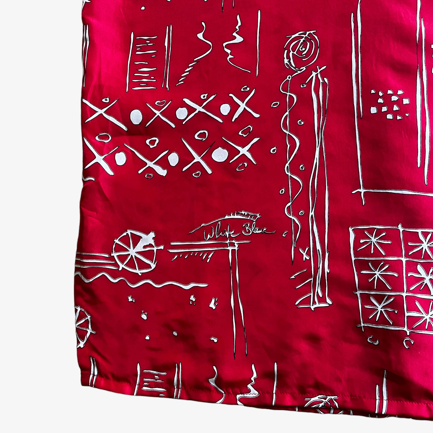 Vintage 80s Womens Carnabys Collection Abstract Print Short Sleeve Red Silk Shirt Pattern - Casspios Dream