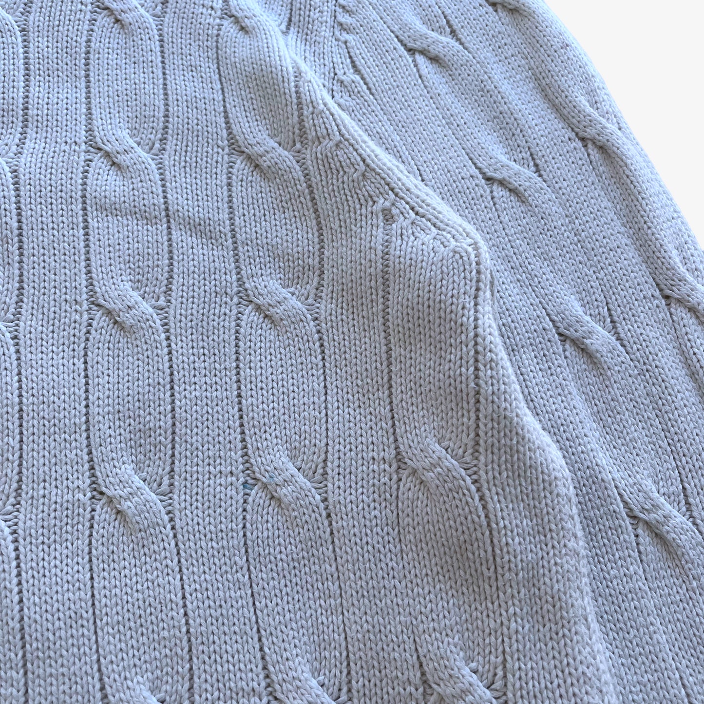Vintage 90s Mens Henri Lloyd V-Neck Cable Knit Cricket Jumper Wear - Casspios Dream