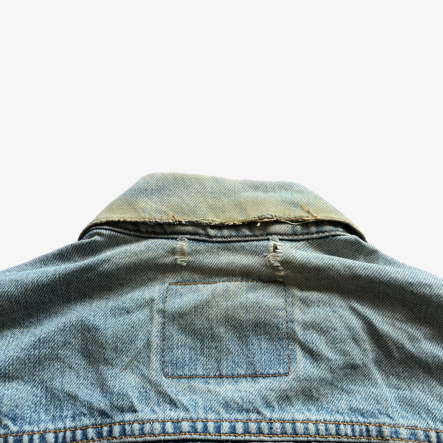 Vintage 90s Mens Levis 70503 02 Blue Denim Jacket Back Collar - Casspios Dream