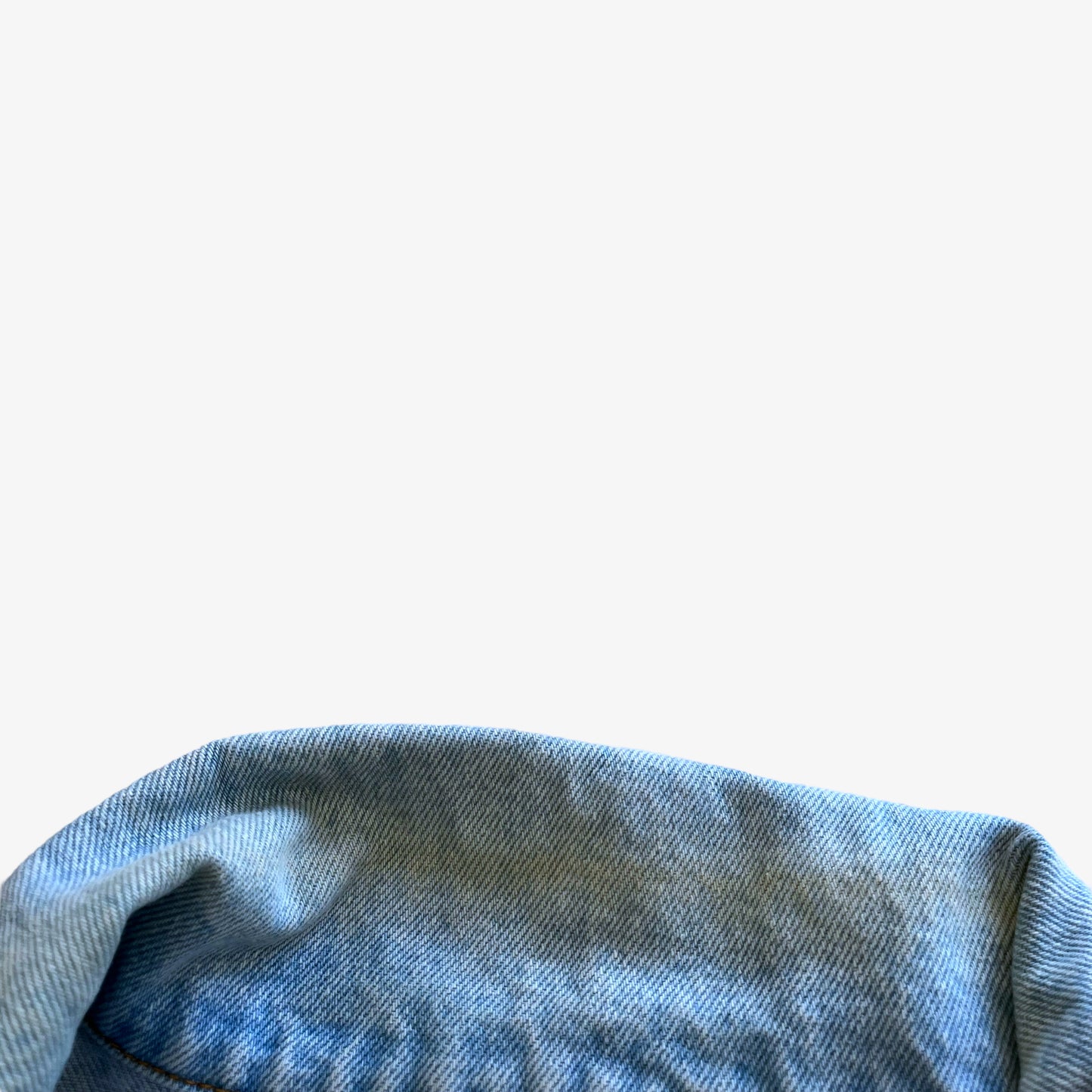 Vintage 90s Mens Looney Tunes Merrie Melodies Blue Denim Jacket Collar - Casspios Dream