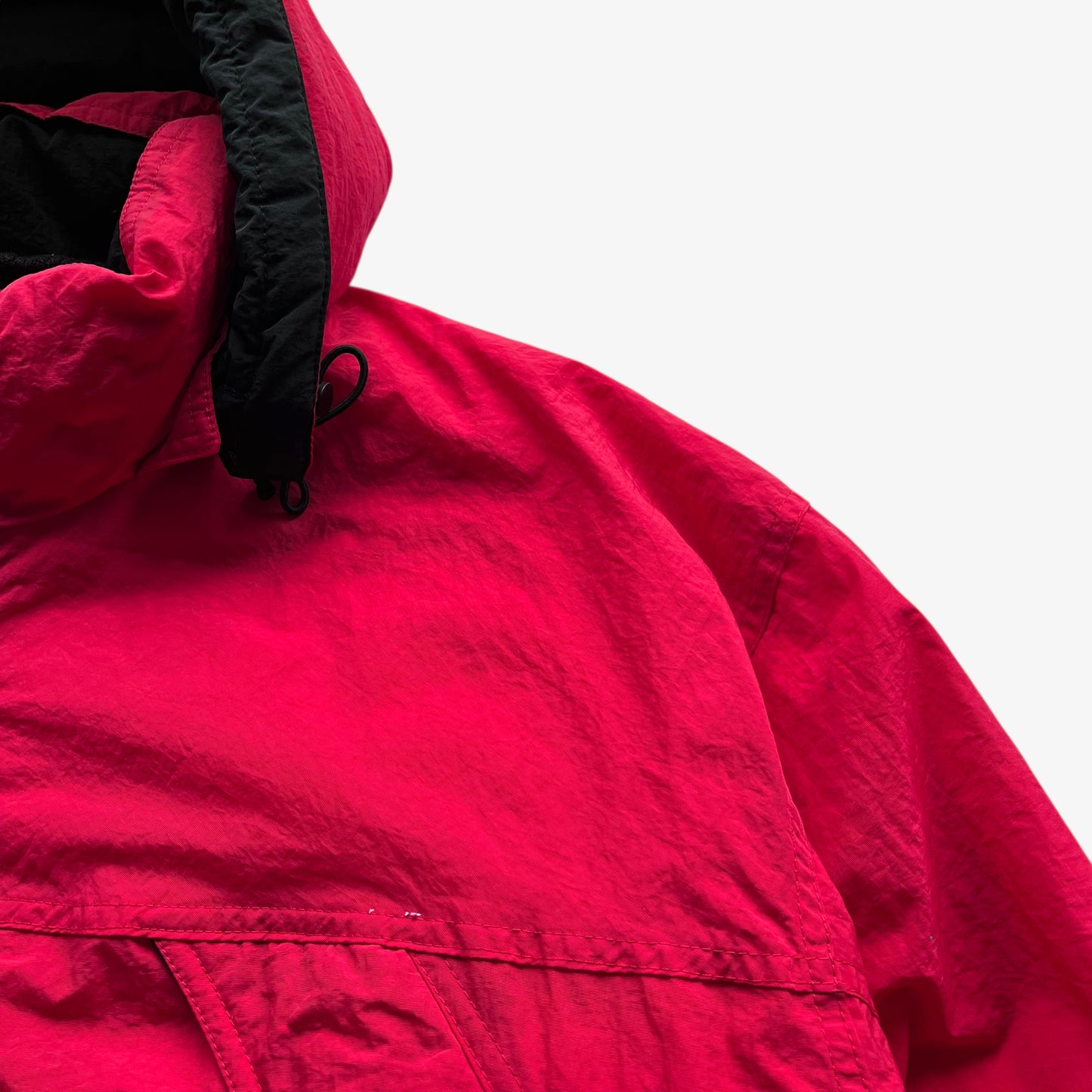 Patina of men's vintage 90s Marlboro country store hooded red puffer jacket.