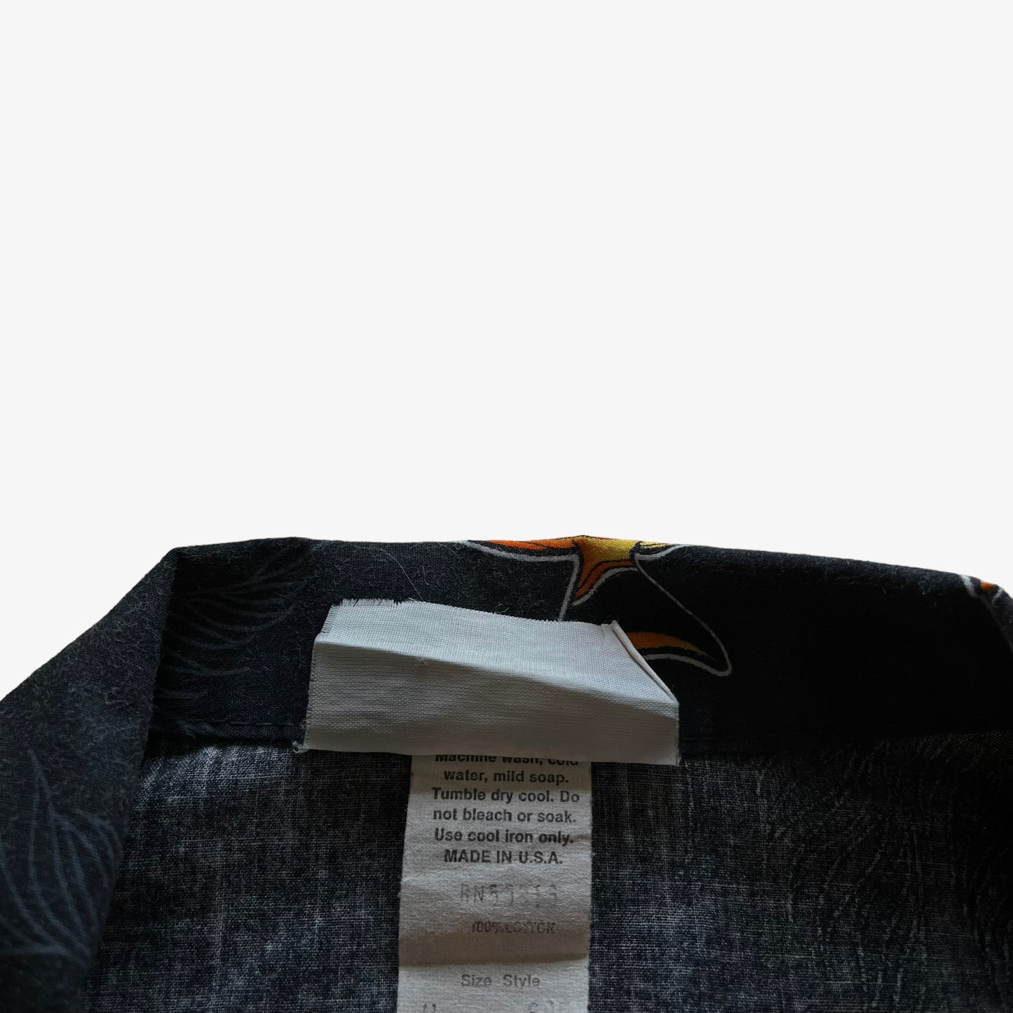 Vintage 90s Mens Moorish Idol Orange Fish Print Black Short Sleeve Hawaiian Shirt Label - Casspios Dream