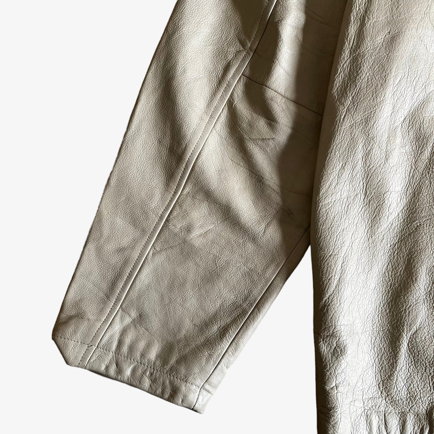 Vintage 90s Mens Timberland Cream Leather Driving Jacket Sleeve - Casspios Dream