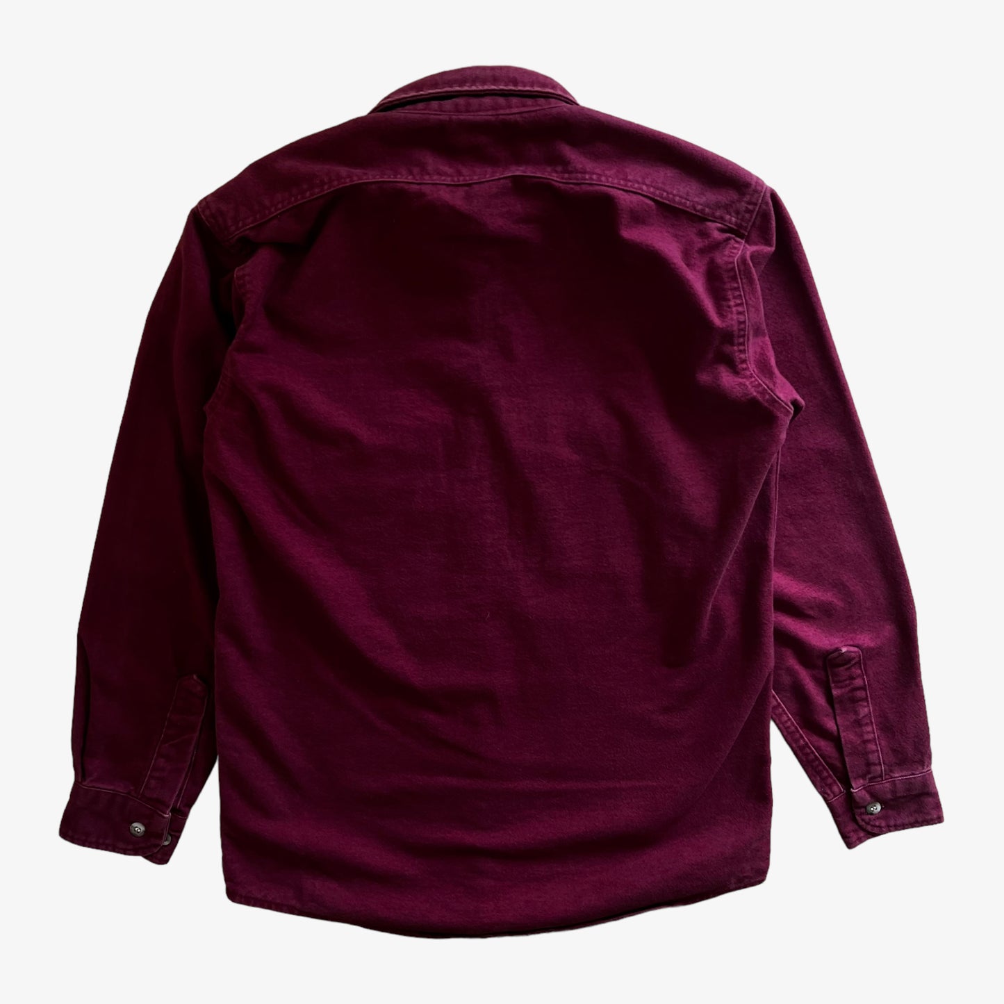 Vintage Y2K Mens Cabelas Deer Embroidered Long Sleeve Burgundy Shirt Back - Casspios Dream