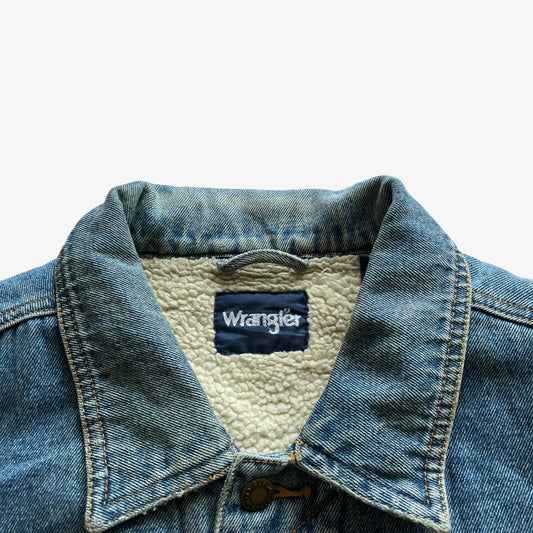 Vintage Y2K Mens Wrangler Blue Denim Jacket With Sherpa Lining Label - Casspios Dream