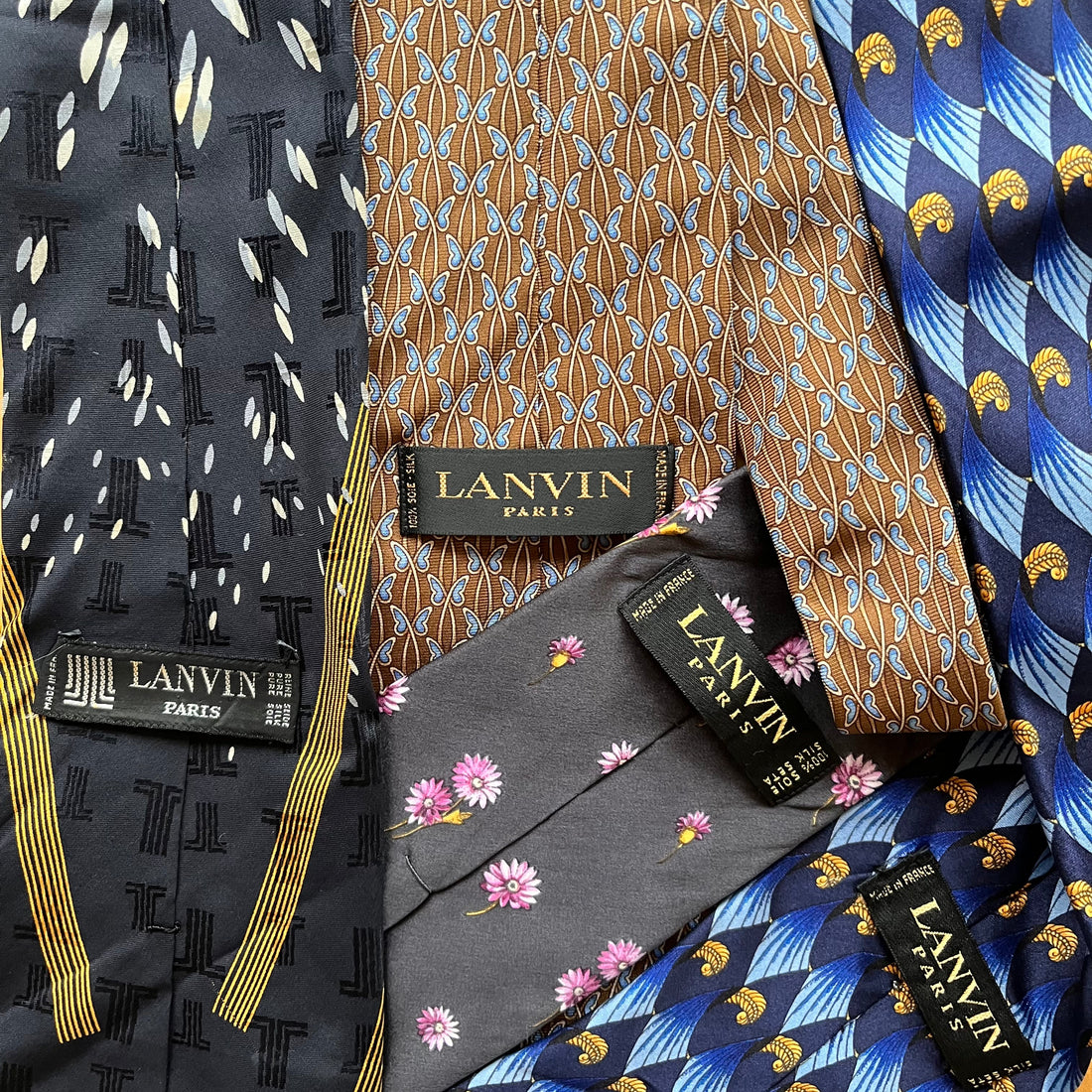 Vintage Gift Guide for Men - Stylish and Timeless Ideas - Casspios Dream