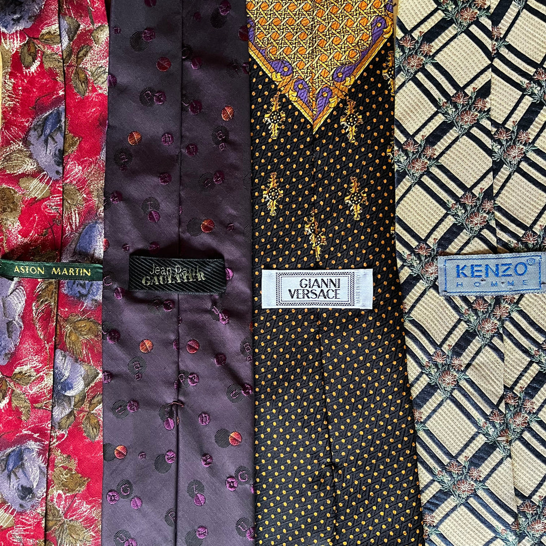 Vintage Ties Every Man Should Own - Casspios Dream