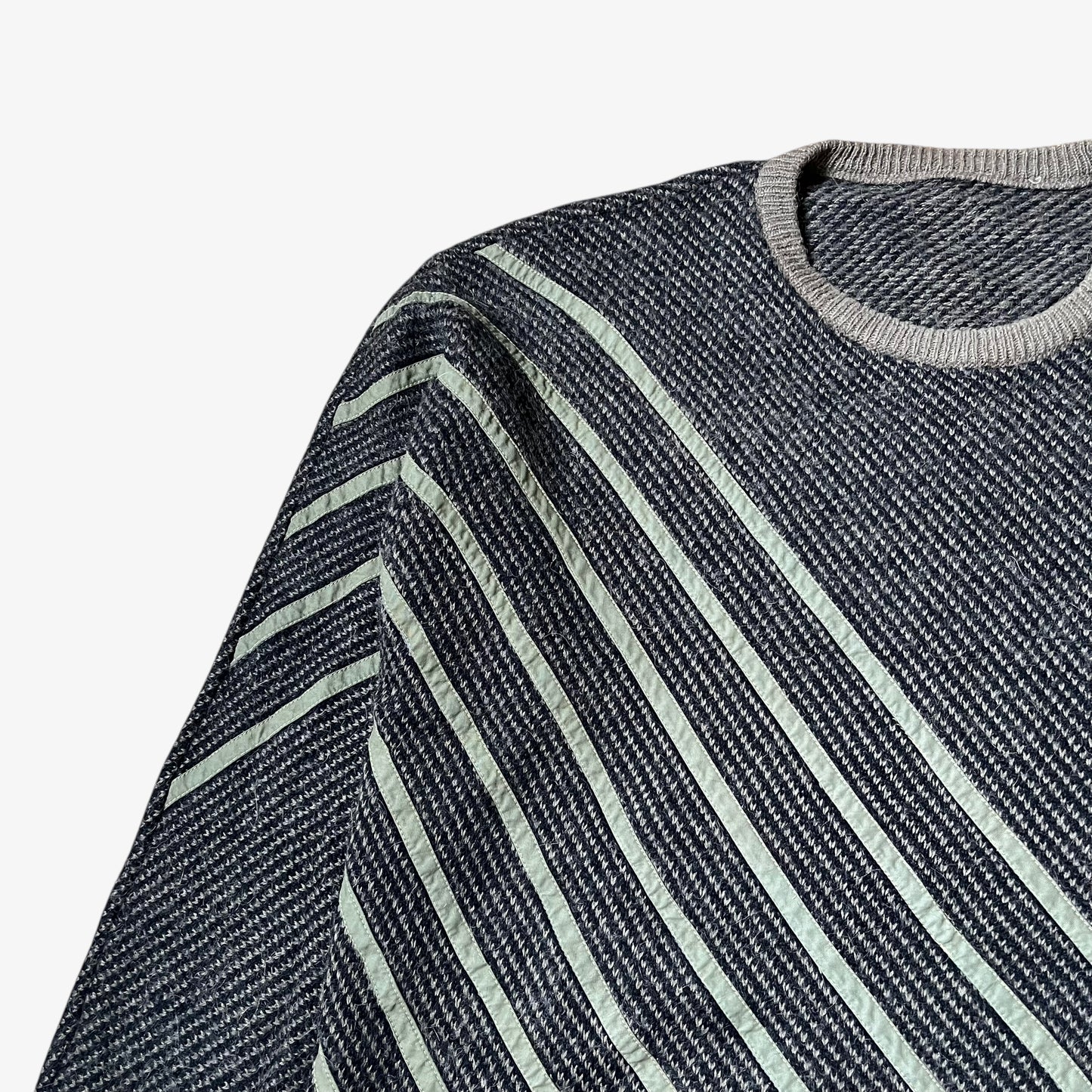 Embroidered stripes on vintage 70s men's Maurizio alpaca and wool blend brown jumper.