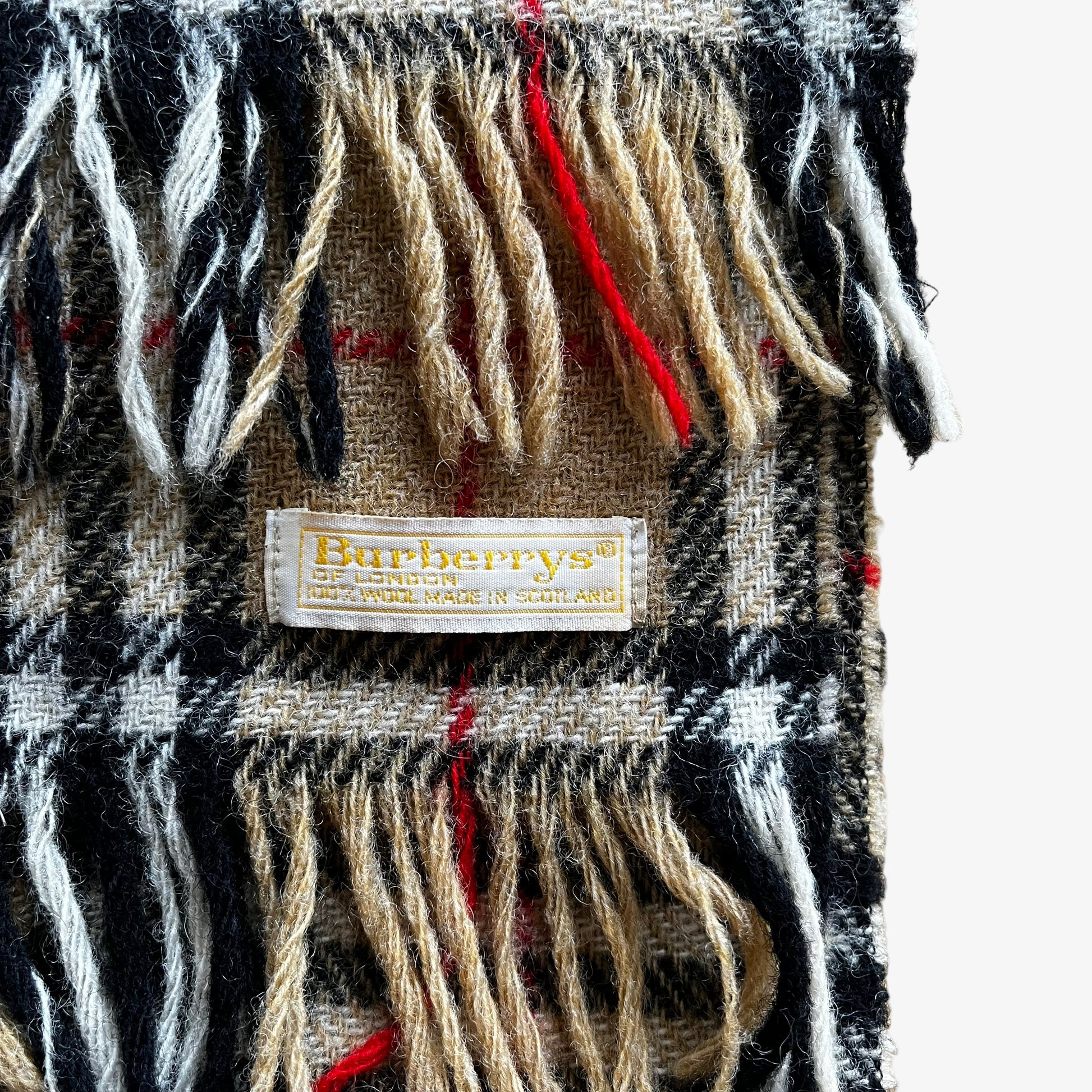 Vintage 80s Burberry Nova Check Wool Scarf Label - Casspios Dream