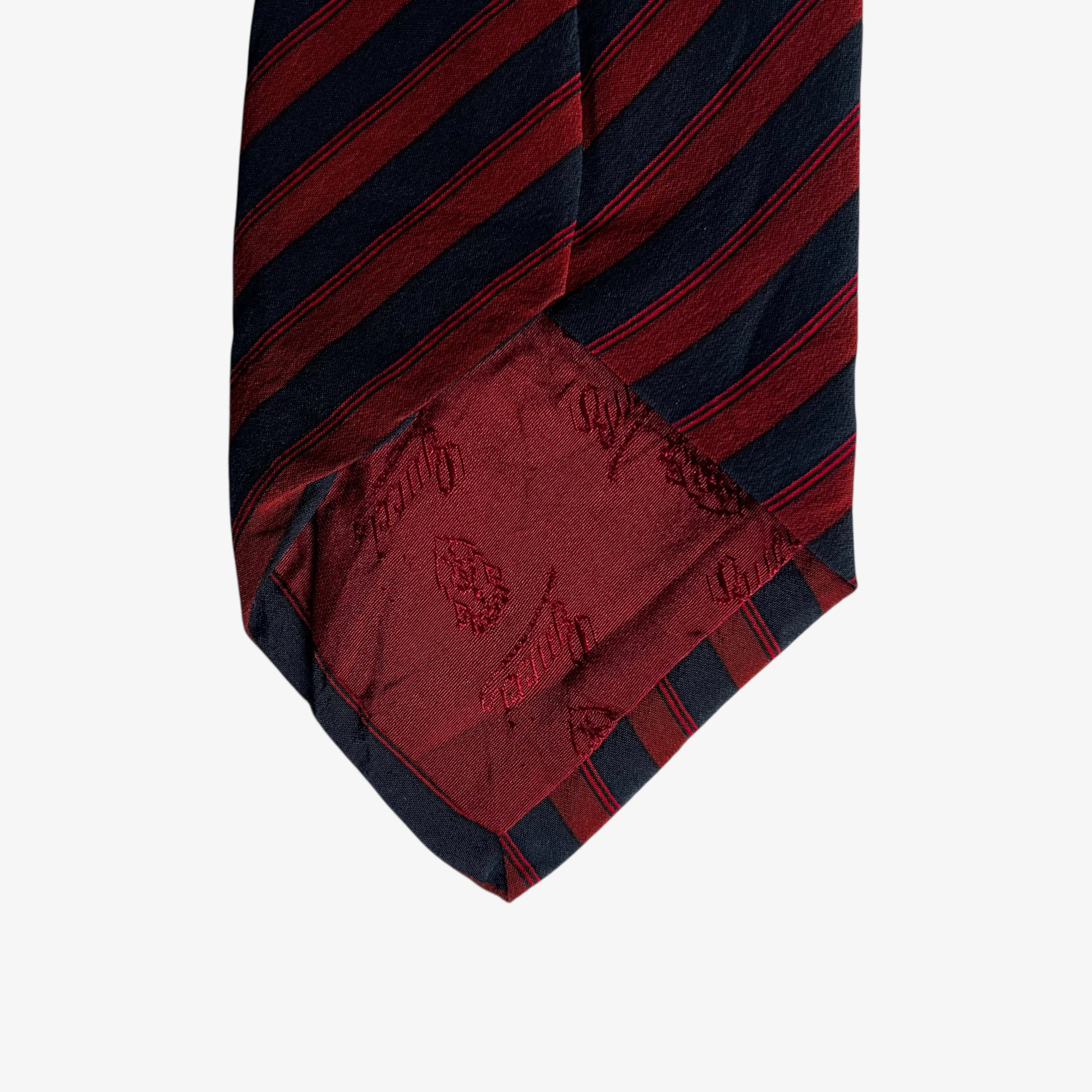 Vintage 80s Gucci Red And Navy Striped Silk Tie With Interlocking GG Logo Embossed - Casspios Dream