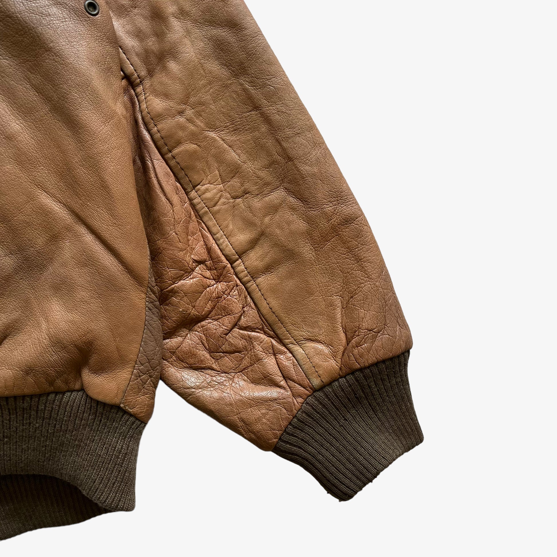 Vintage 80s Mens G-III Light Brown Leather Pilot Jacket With Metal Tip Collar Sleeve Wear - Casspios Dream