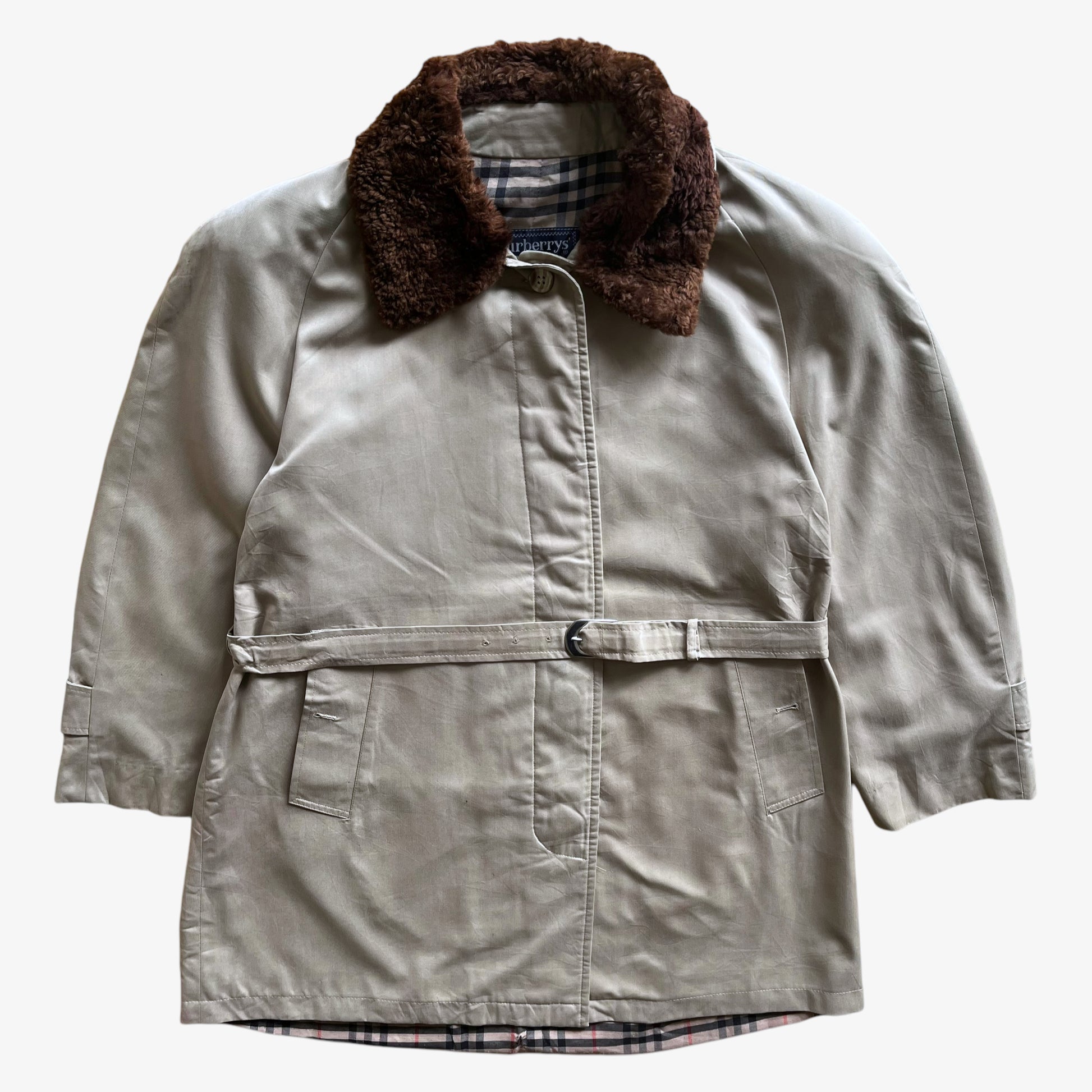 Vintage 80s Womens Burberry Coat With Nova Check Lining And Faux Fur Collar - Casspios Dream