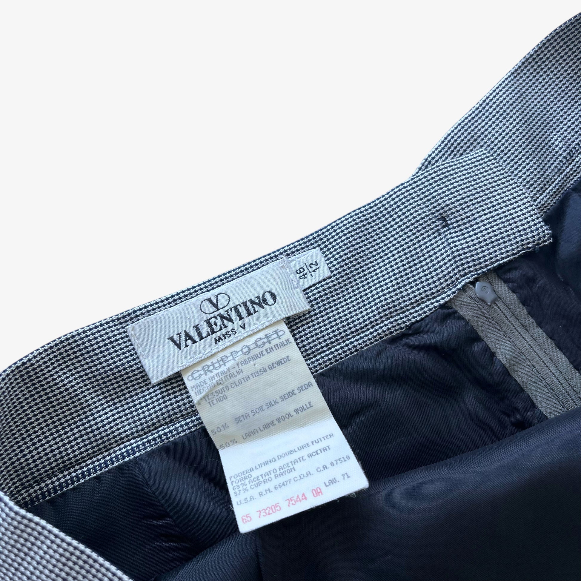 Vintage 80s Womens Valentino Miss V Dogtooth Print Silk And Wool Suit Skirt Label - Casspios Dream