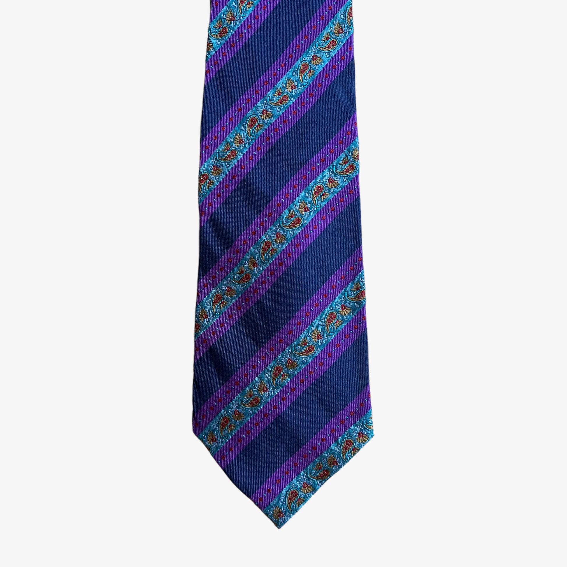 Tip of vintage 90s Ermenegildo Zegna paisley print striped silk tie.