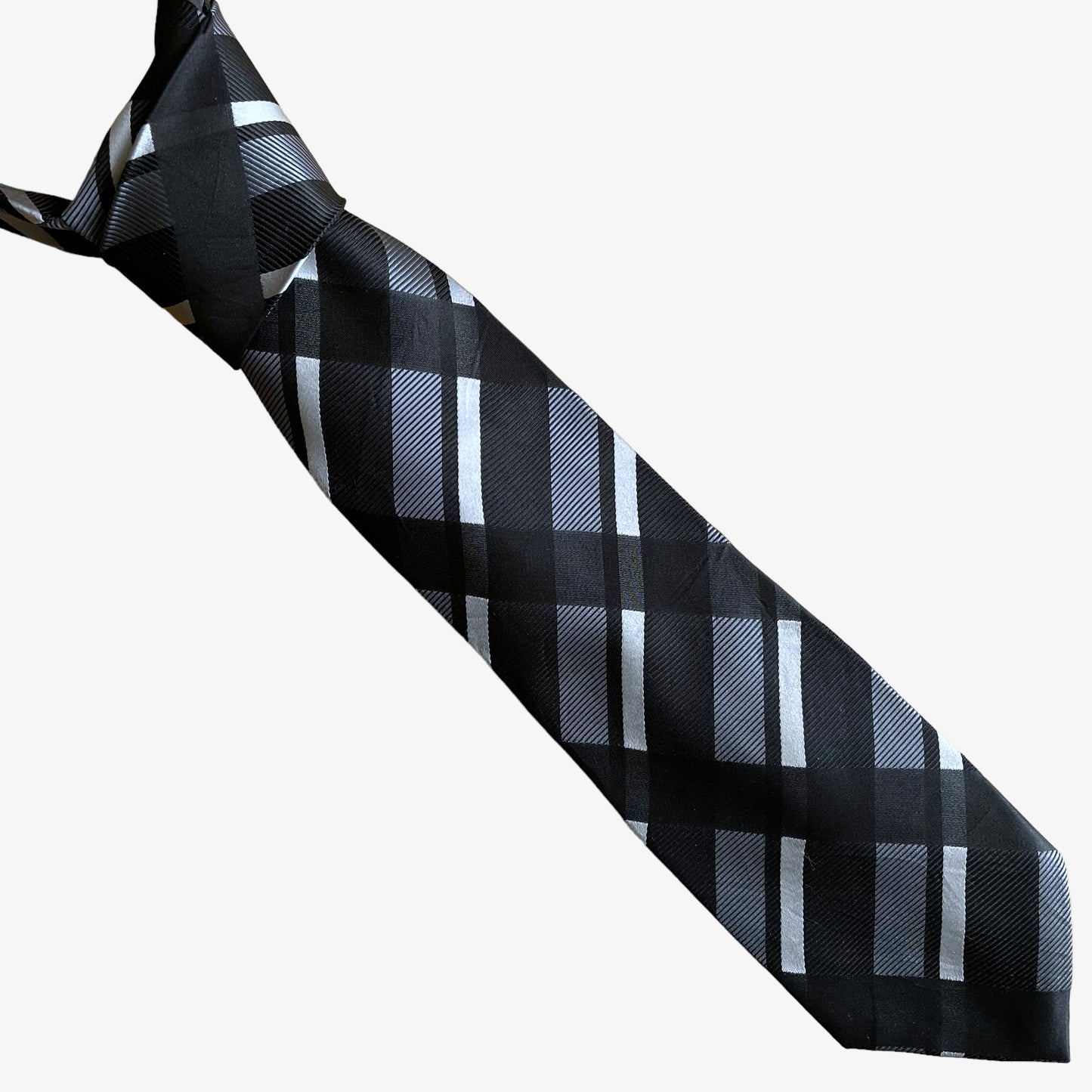 Vintage 90s Kenneth Cole Black & White Striped Silk Tie - Casspios Dream