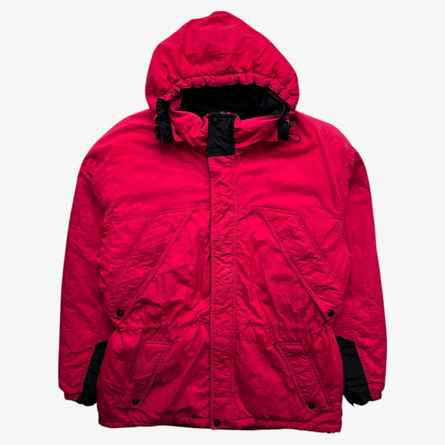 Vintage 90s men's Marlboro country store red hooded puffer jacket.