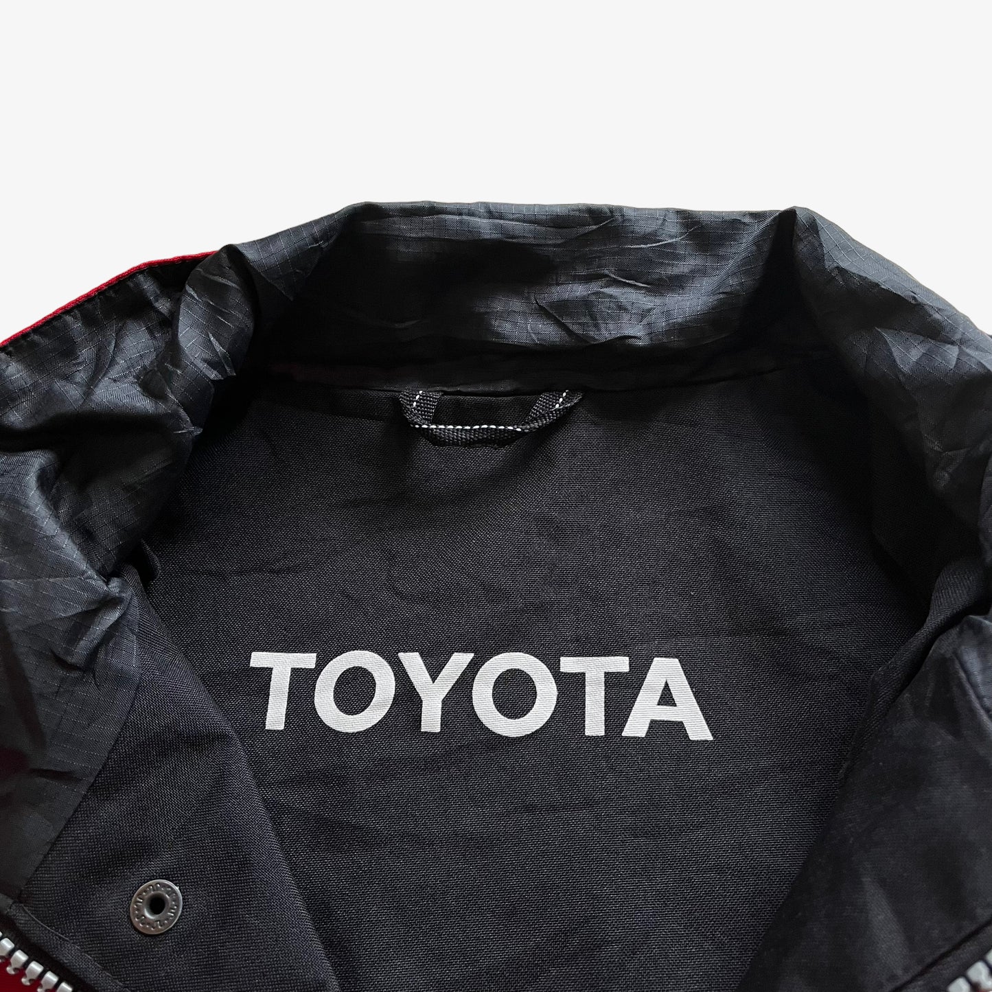 Vintage 90s Mens Toyota Red Jacket Label - Casspios Dream