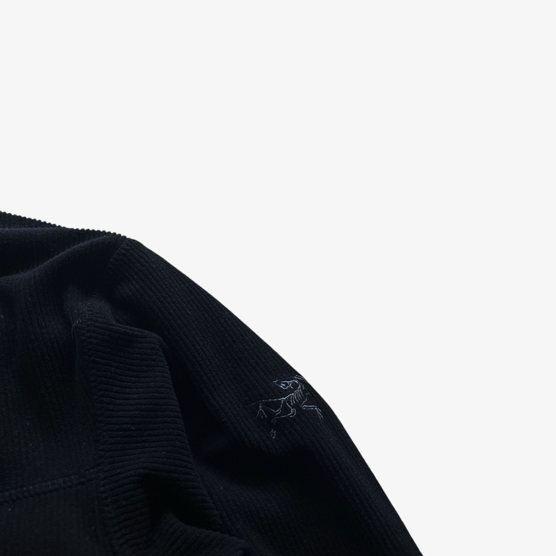 Vintage Y2K Mens Arcteryx Covert Polartec Black Fleece Jacket Logo - Casspios Dream