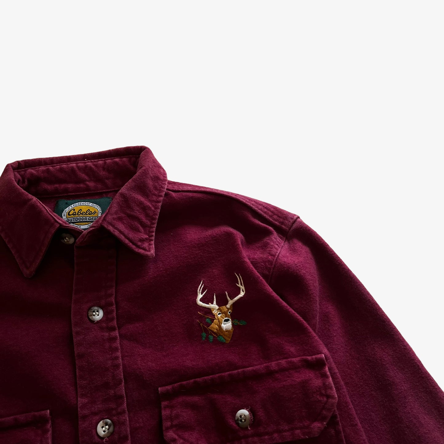 Vintage Y2K Mens Cabelas Deer Embroidered Long Sleeve Burgundy Shirt Hunting - Casspios Dream