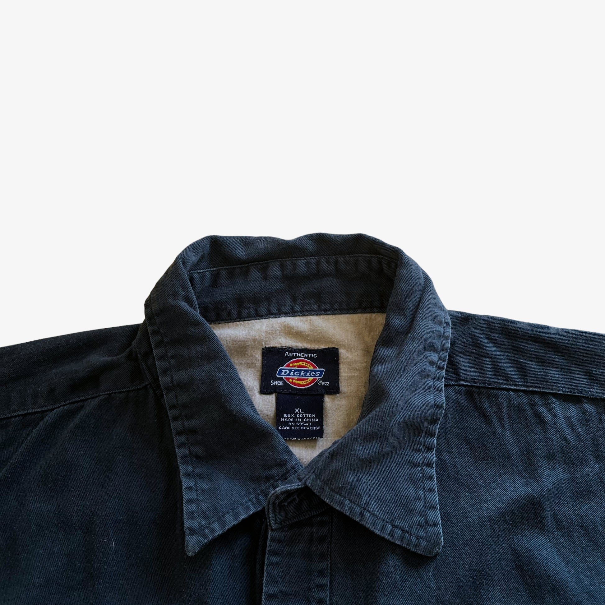 Vintage Y2K Mens Dickies Short Sleeve Navy Workwear Shirt Label - Casspios Dream