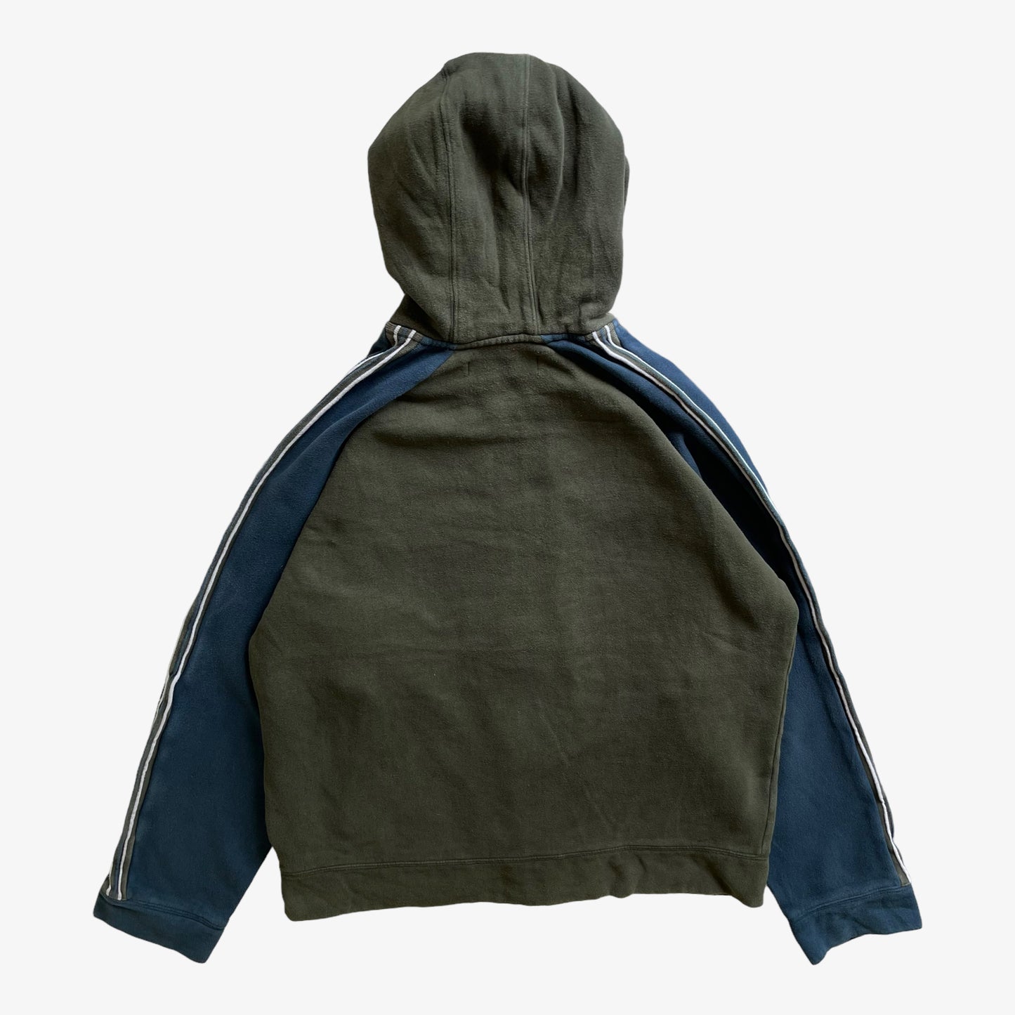Vintage Y2K Mens Fila Embroidered Spell Out Green And Navy Hooded Jacket Back - Casspios Dream