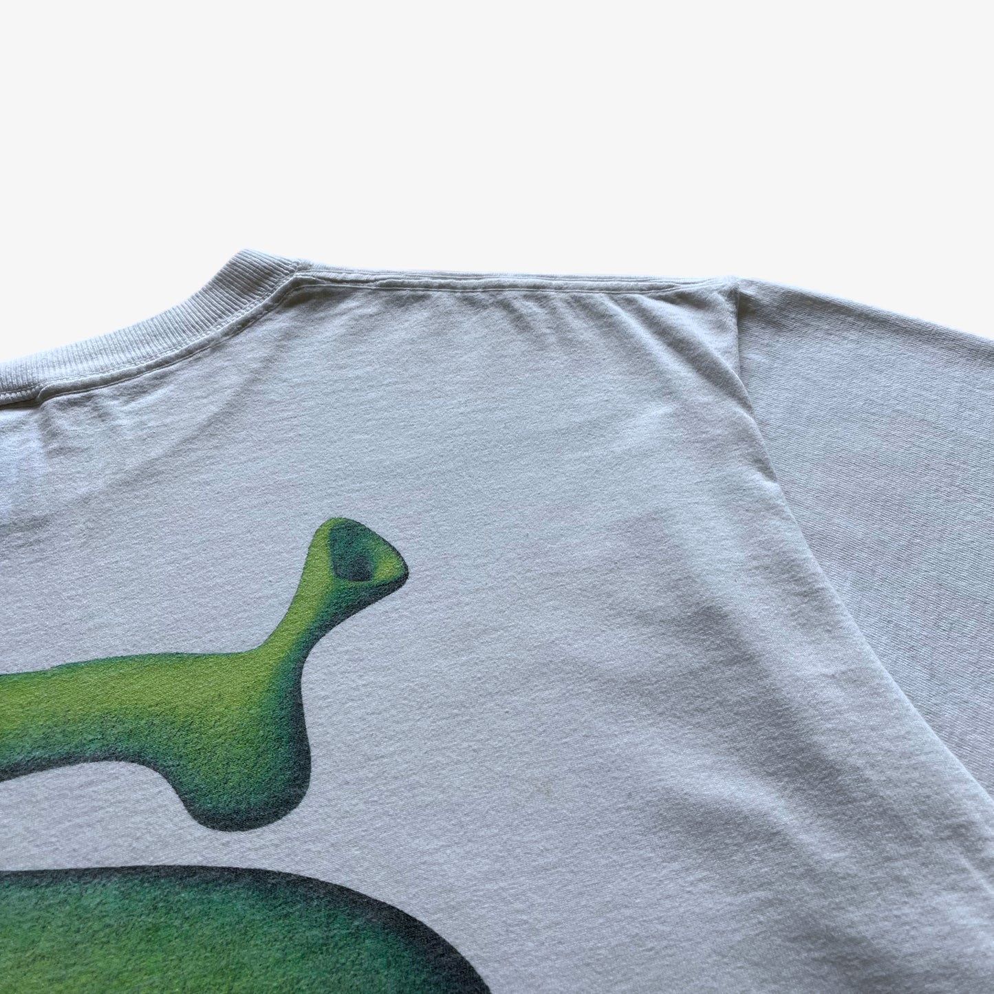 Vintage Y2K Mens Fruit Of The Loom Lofteez Shrek 2001 Dreamworks Film Promotional Double Sided Print T-Shirt Shoulder - Casspios Dream