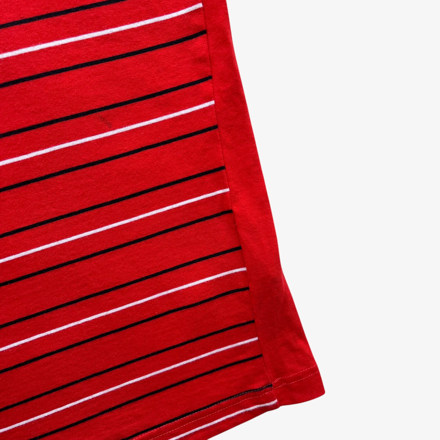 Vintage Y2K Mens Nike Manchester United Football Club Red Striped T-Shirt Wear - Casspios Dream