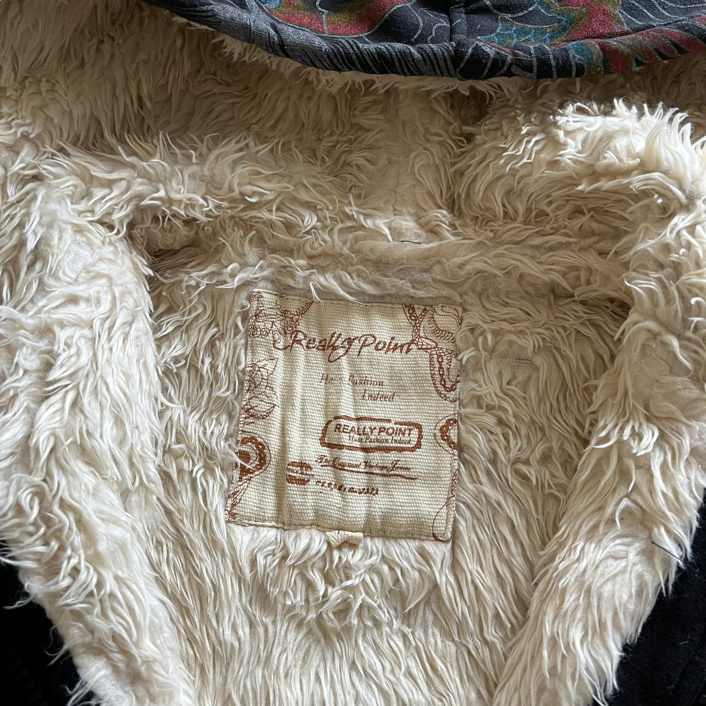 Vintage Y2K Mens Really Point Rhinestone Snake & Skull Print Double Sided Jacket With Sherpa Lining Label - Casspios Dream
