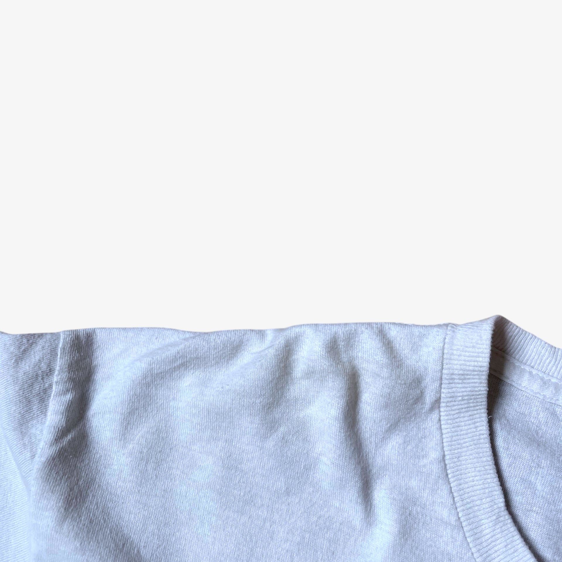 Patina on vintage Y2K men's The Hundreds Gigi woman print white t-shirt.