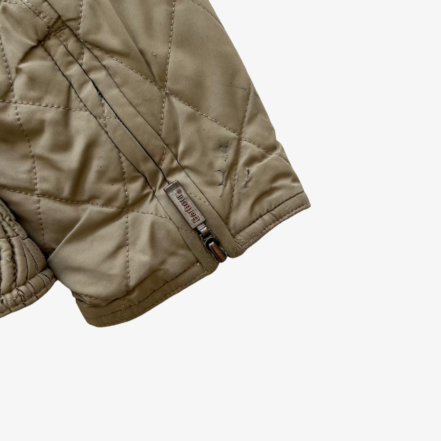 Vintage Y2K Womens Barbour Beige Quilted Jacket With Embroidered England Flag Mark - Casspios Dream