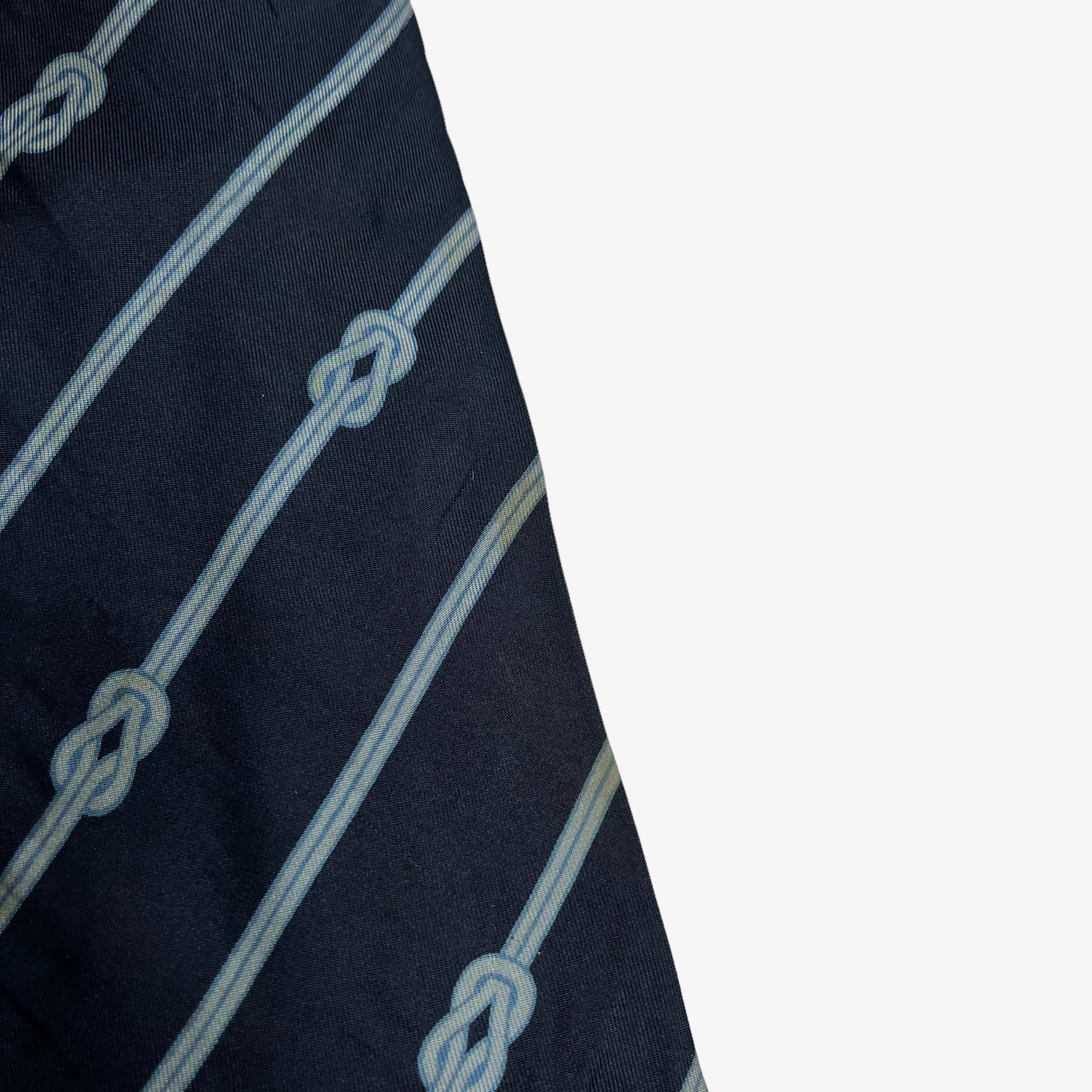 Vintage 1970s Gucci Interlocking Striped Navy Silk Tie Side - Casspios Dream