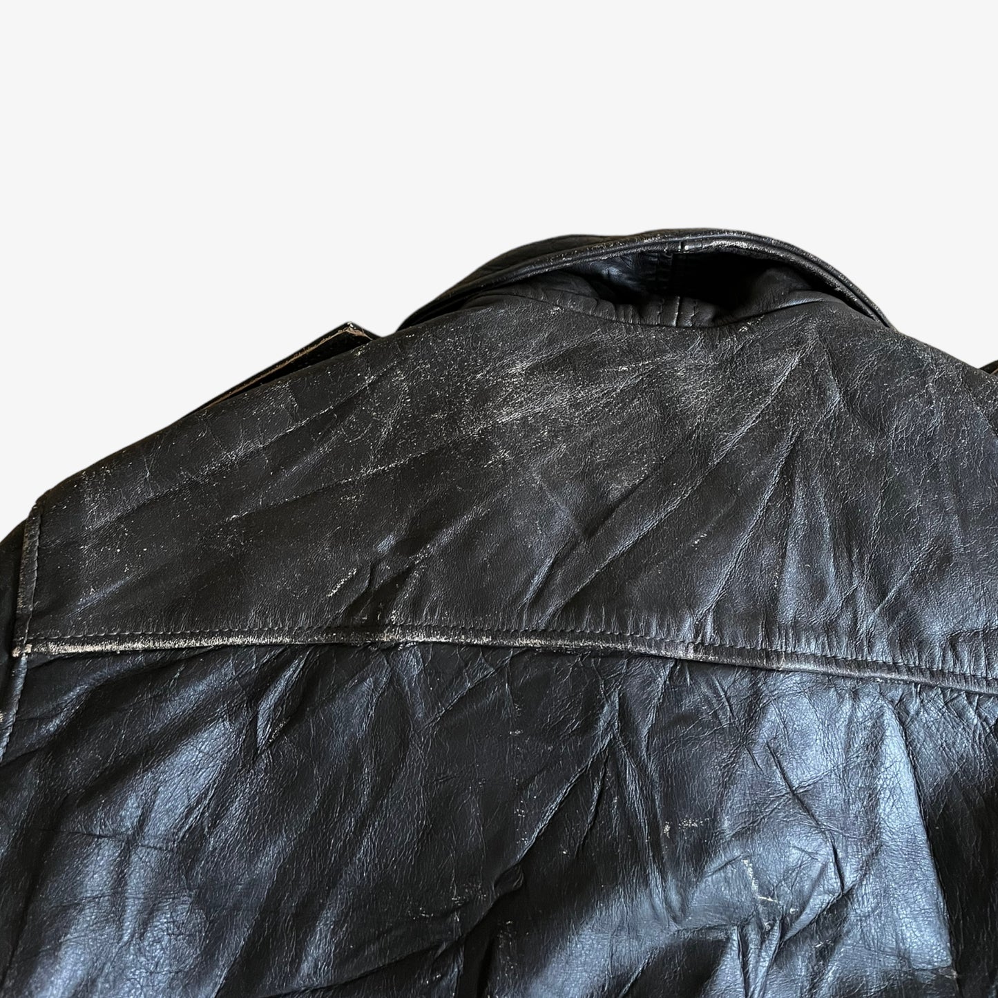 Vintage 70s Schott I-S-674-M-S Brown Leather Pilot Jacket Back Collar - Casspios Dream