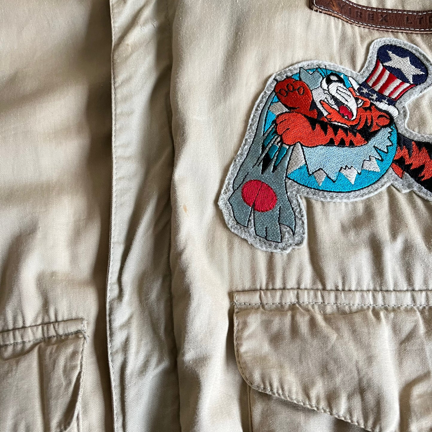 Vintage 80s AVIREX 1987 China Doll Kunming 1944 Back Graphic Pilot Bomber Jacket Pocket - Casspios Dream