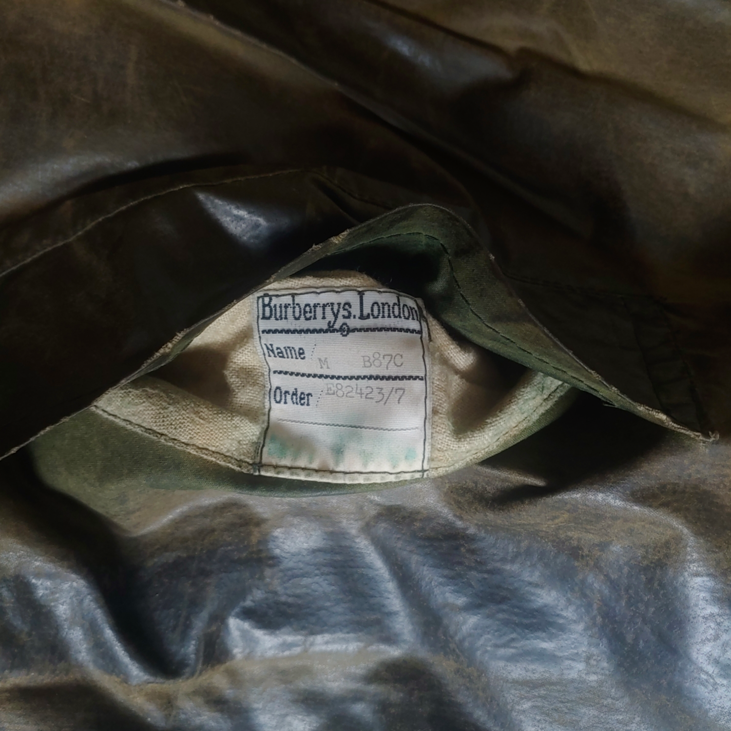 Vintage 80s Burberry Green Waxed Jacket With Nova Check Lining Inside Label - Casspios Dream