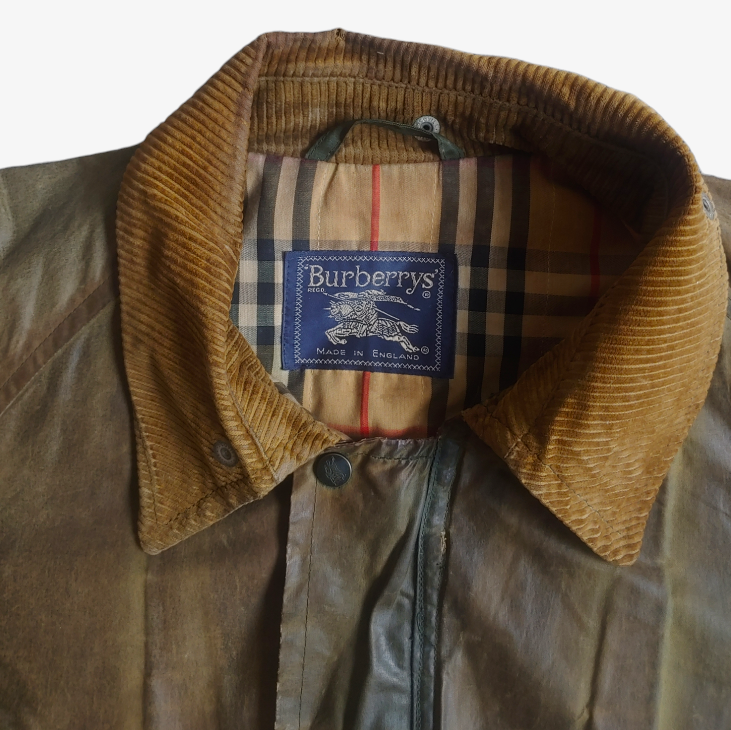 Vintage 80s Burberry Green Waxed Jacket With Nova Check Lining Label - Casspios Dream