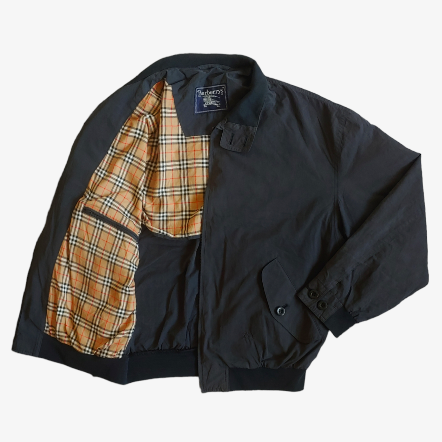Vintage Burberry Harrington Jacket | Casspio's Dream Vintage Burberry Harrington Jacket | Casspio's Dream