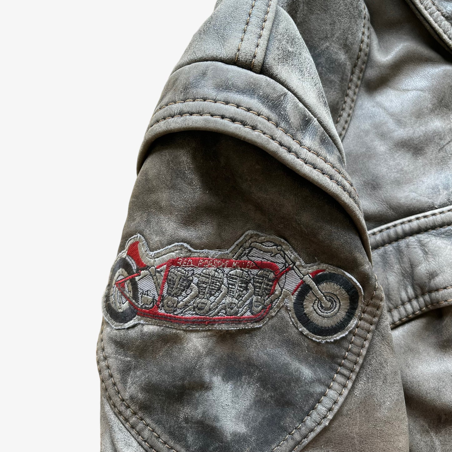 Vintage 80s Suzuki Motorcycle Racing Team Leather Biker Jacket Emblem - Casspios Dream