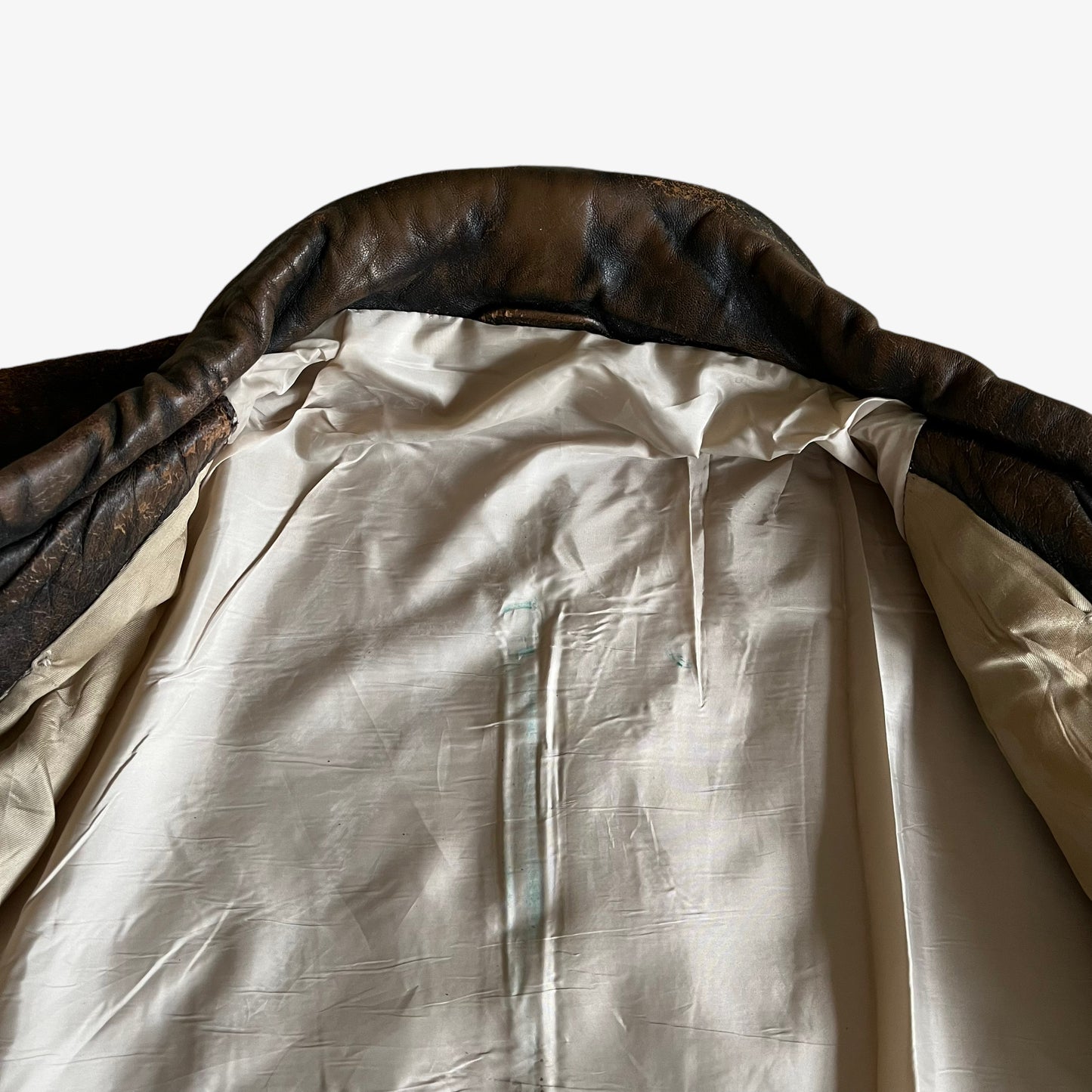 Vintage 90s AVIREX Brown Leather Pilot Jacket Inside - Casspios Dream