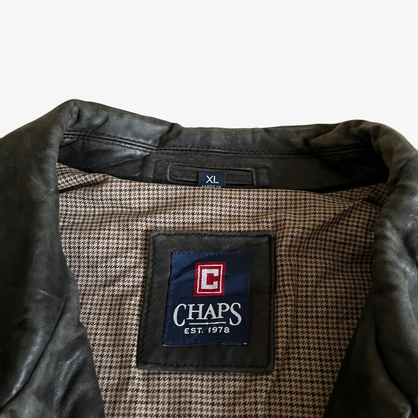 Vintage 90s Chaps Black Leather Driving Jacket Label - Casspios Dream