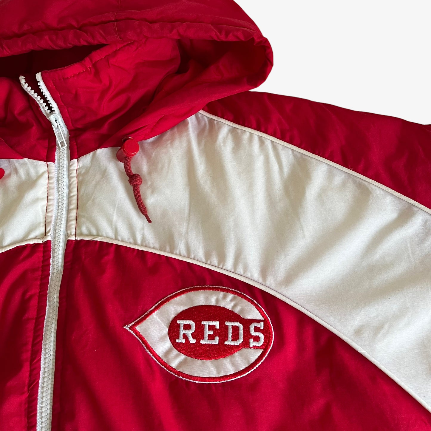 Vintage 90s Cincinnati Reds MLB Team Jacket With Back Spell Out Crest - Casspios Dream