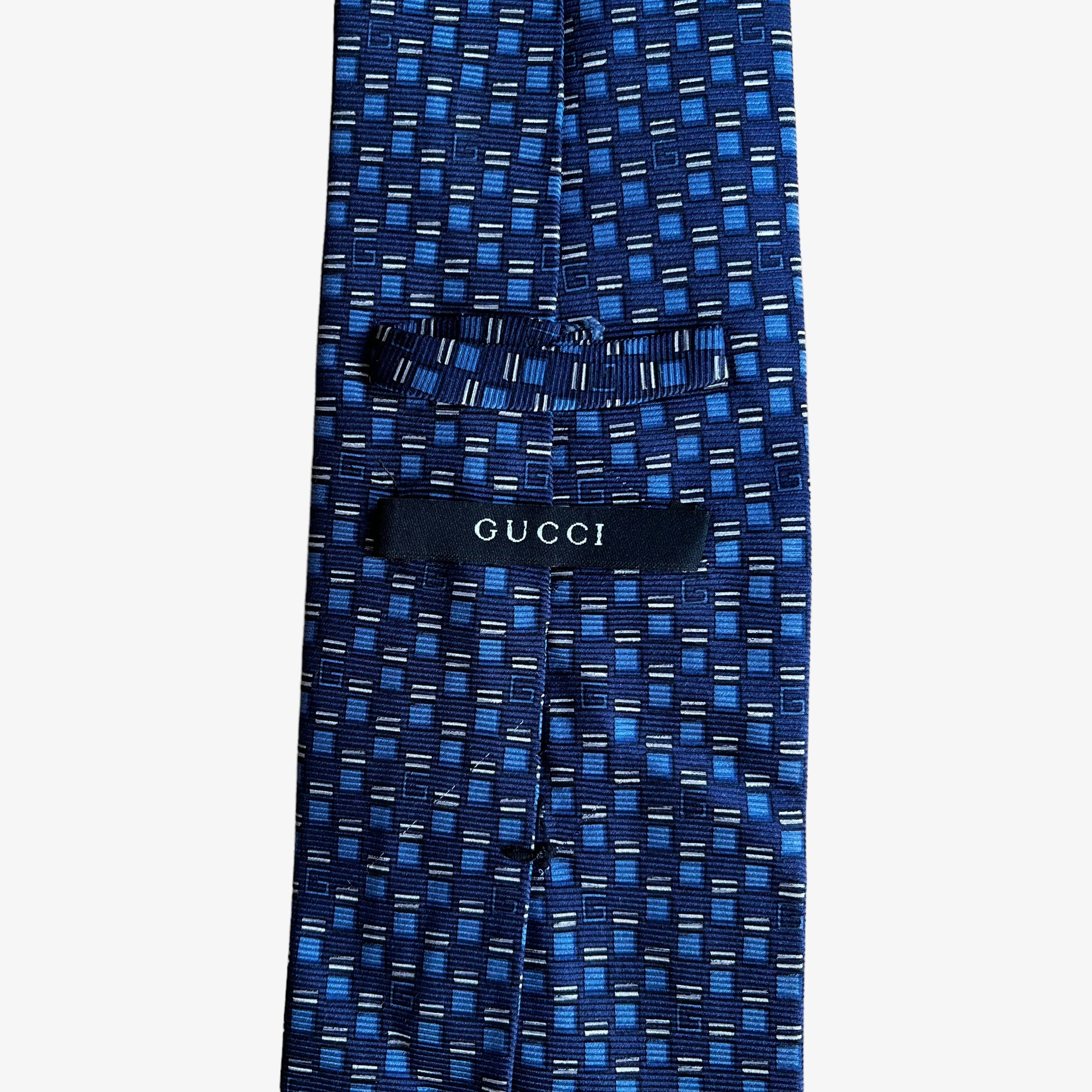 Vintage 90s Gucci Double G Geometric Monogram Blue Silk Tie Label - Casspios Dream