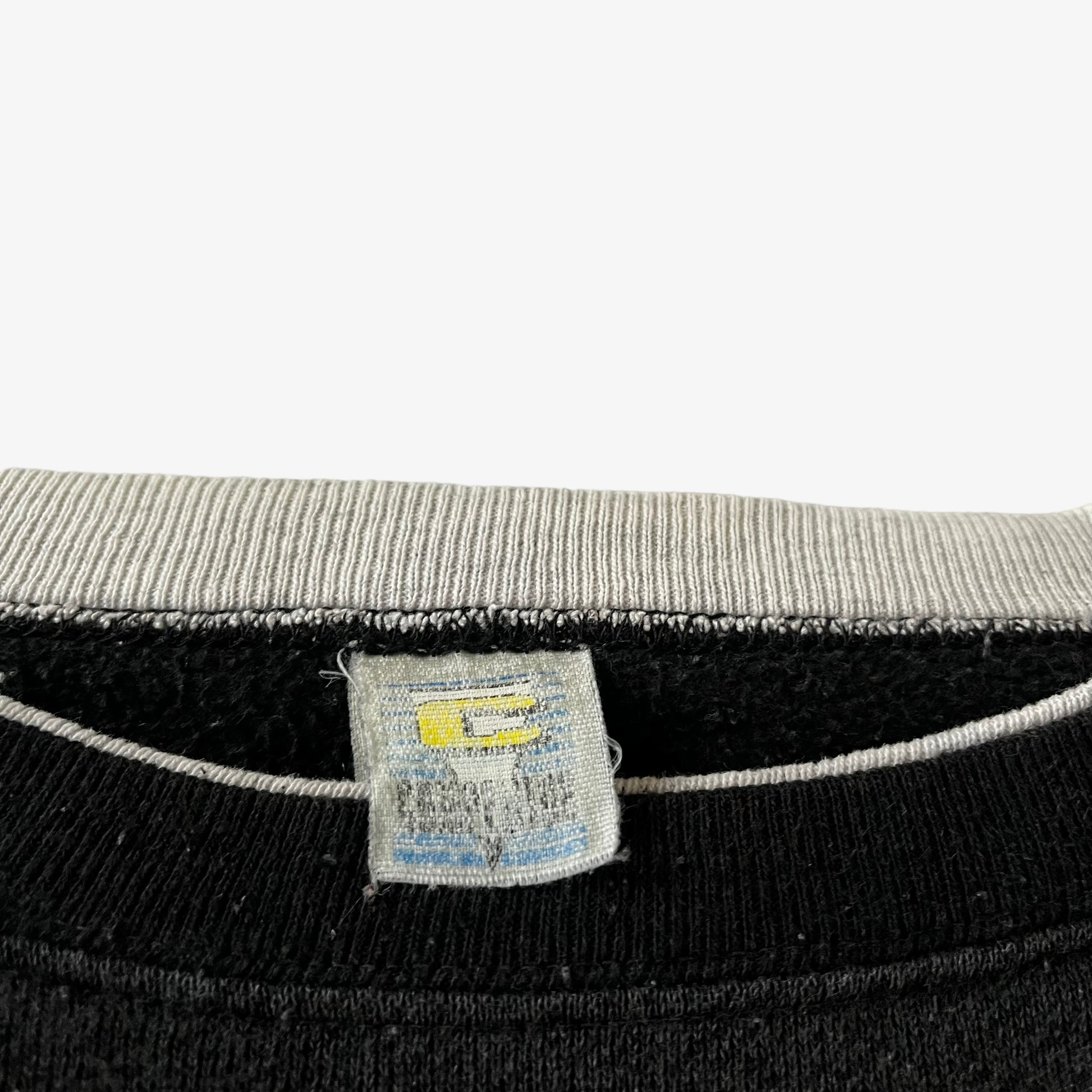 Vintage 90s LA Raiders NFL 1991 Sweatshirt Label - Casspios Dream