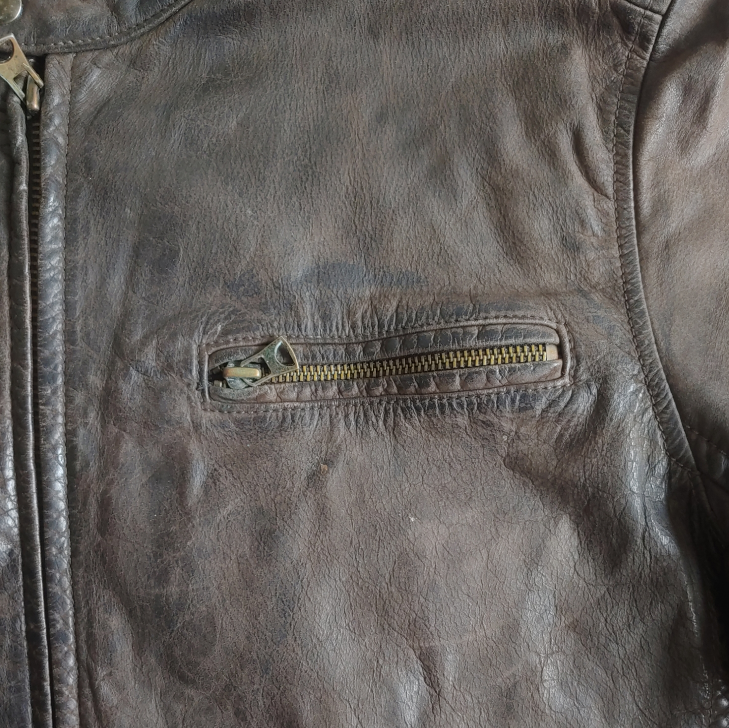 Vintage 90s Levi's Dark Brown Leather Driving Jacket Marks - Casspios Dream