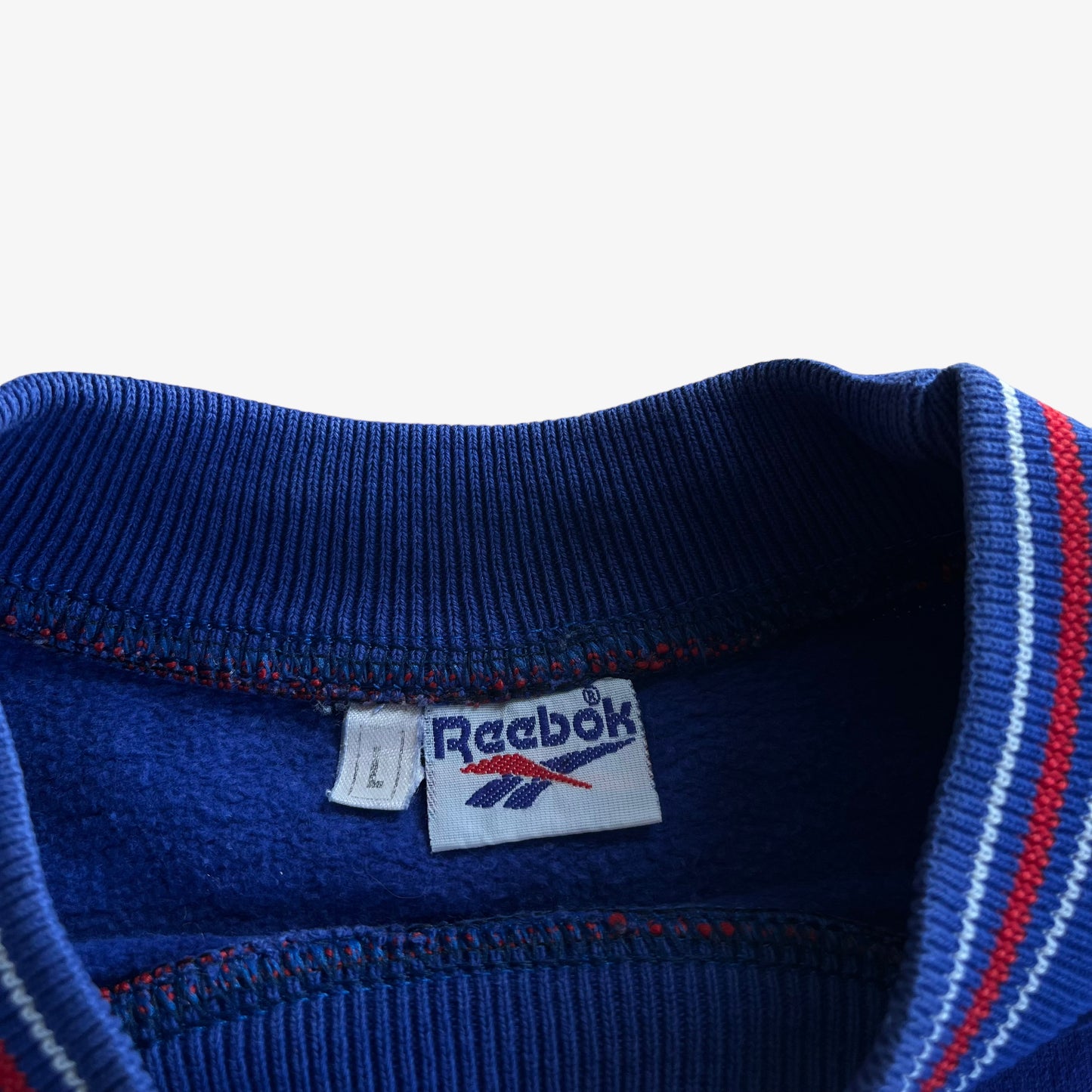 Vintage 90s Reebok Embroidered Spell Out Crewneck Sweatshirt Label - Casspios Dream