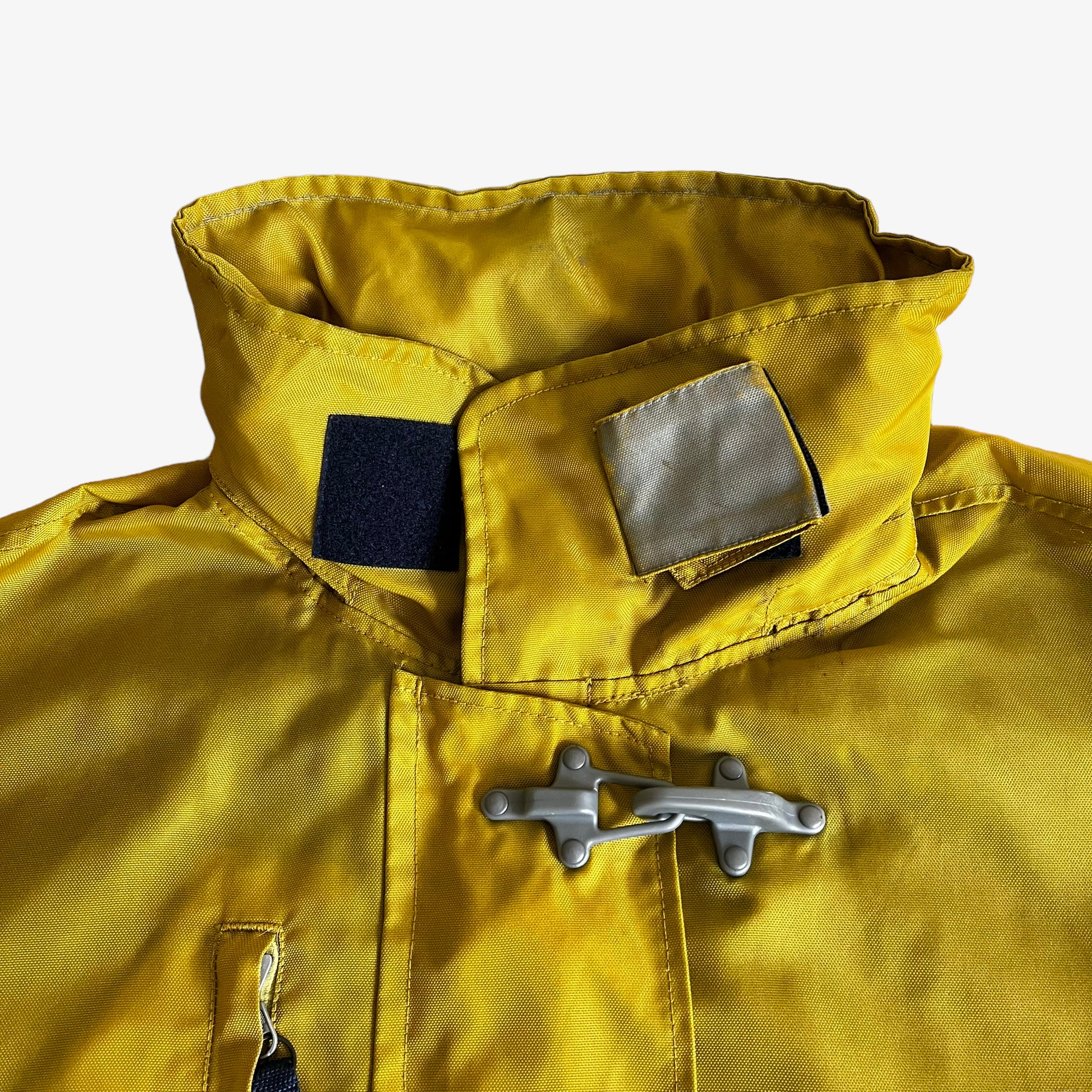 Vintage 90s Tommy Hilfiger Yellow Sailing Gear Jacket With Hook Fasteners Collar - Casspios Dream
