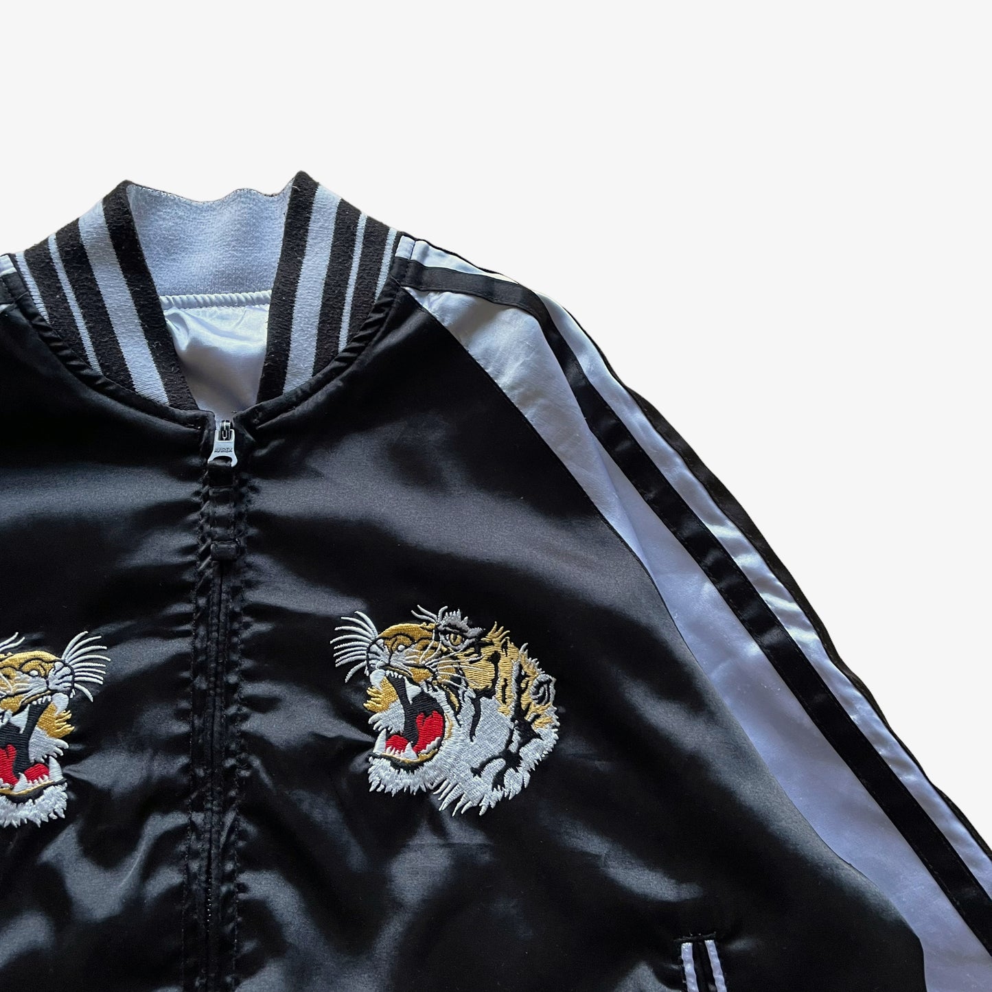 Vintage 90s Womens AVIREX Reversible Bomber Jacket Embroidery - Casspios Dream