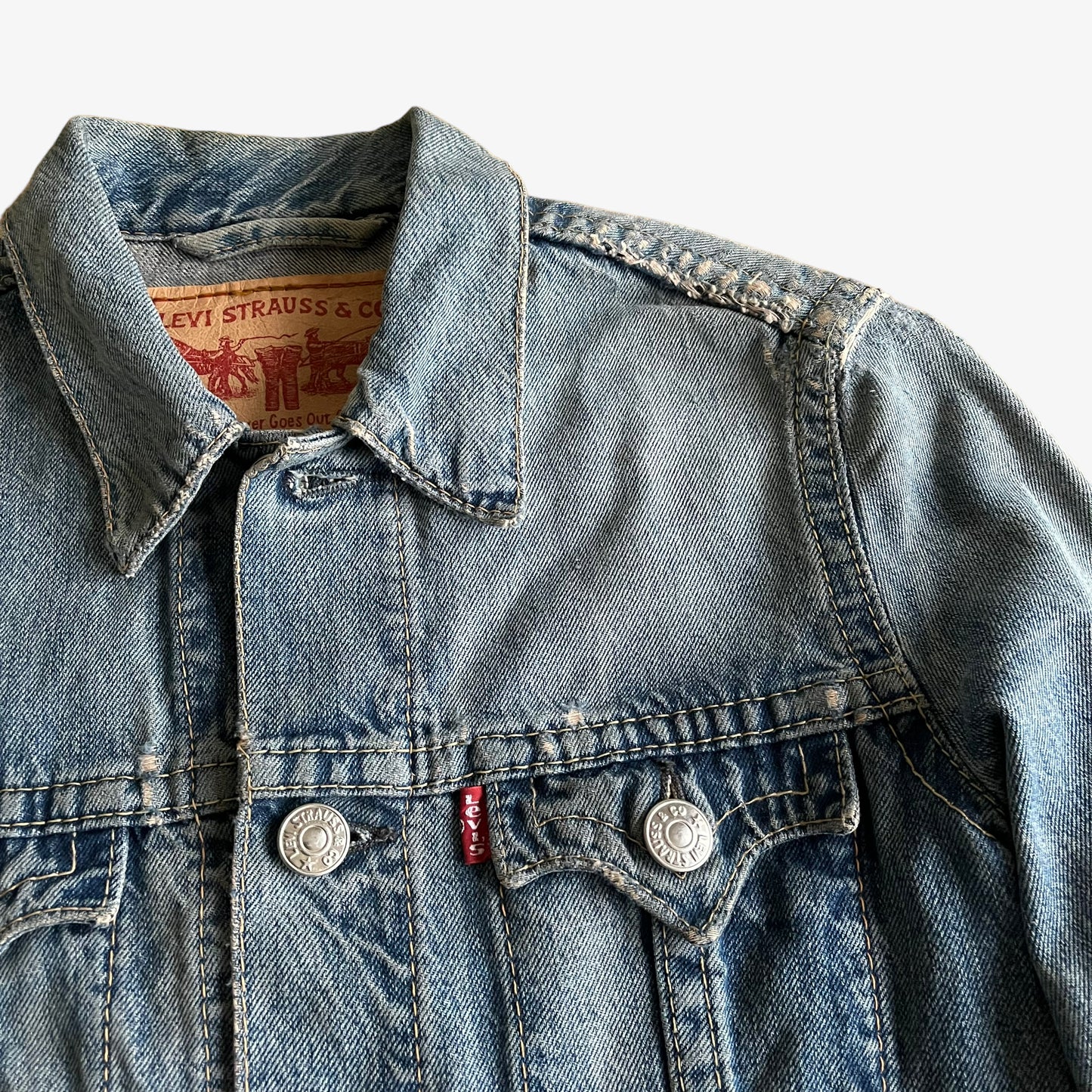 Vintage 90s Womens Levis Blue Denim Trucker Jacket Pocket - Casspios Dream