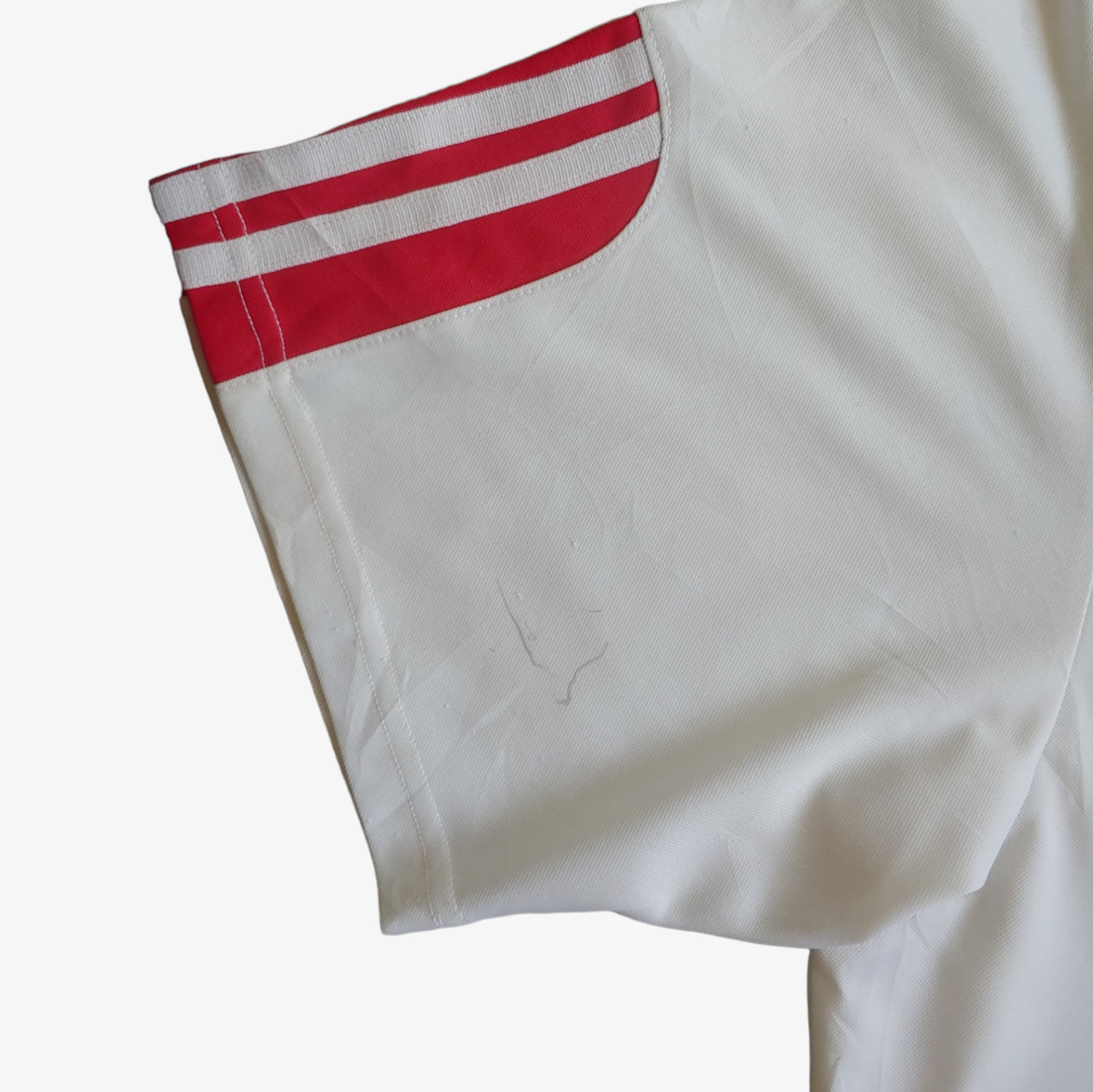 Vintage Y2K Adidas x 1. FCN Nurnberg 2002 Away White Football Jersey Sleeve - Casspios Dream