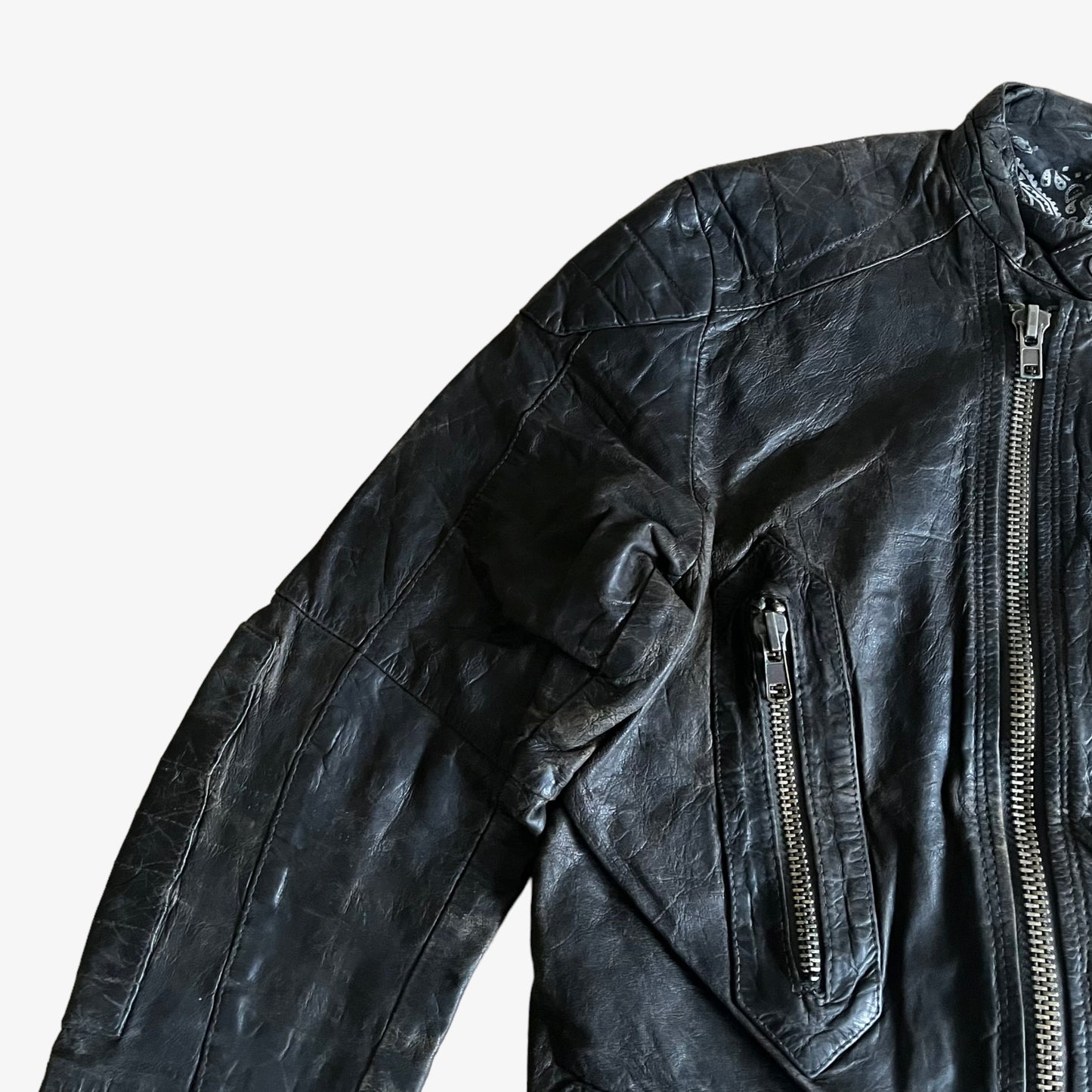 Vintage Y2K Diesel Amplified Stereotype Black Leather Biker Jacket Sleeve - Casspios Dream