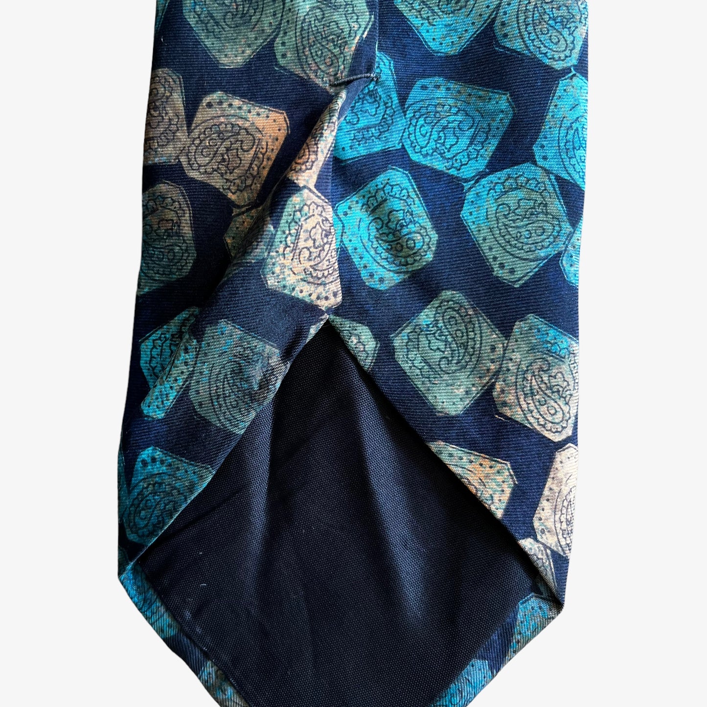 Vintage Y2K Hugo Boss Abstract Paisley Print Silk Tie Bunching - Casspios Dream